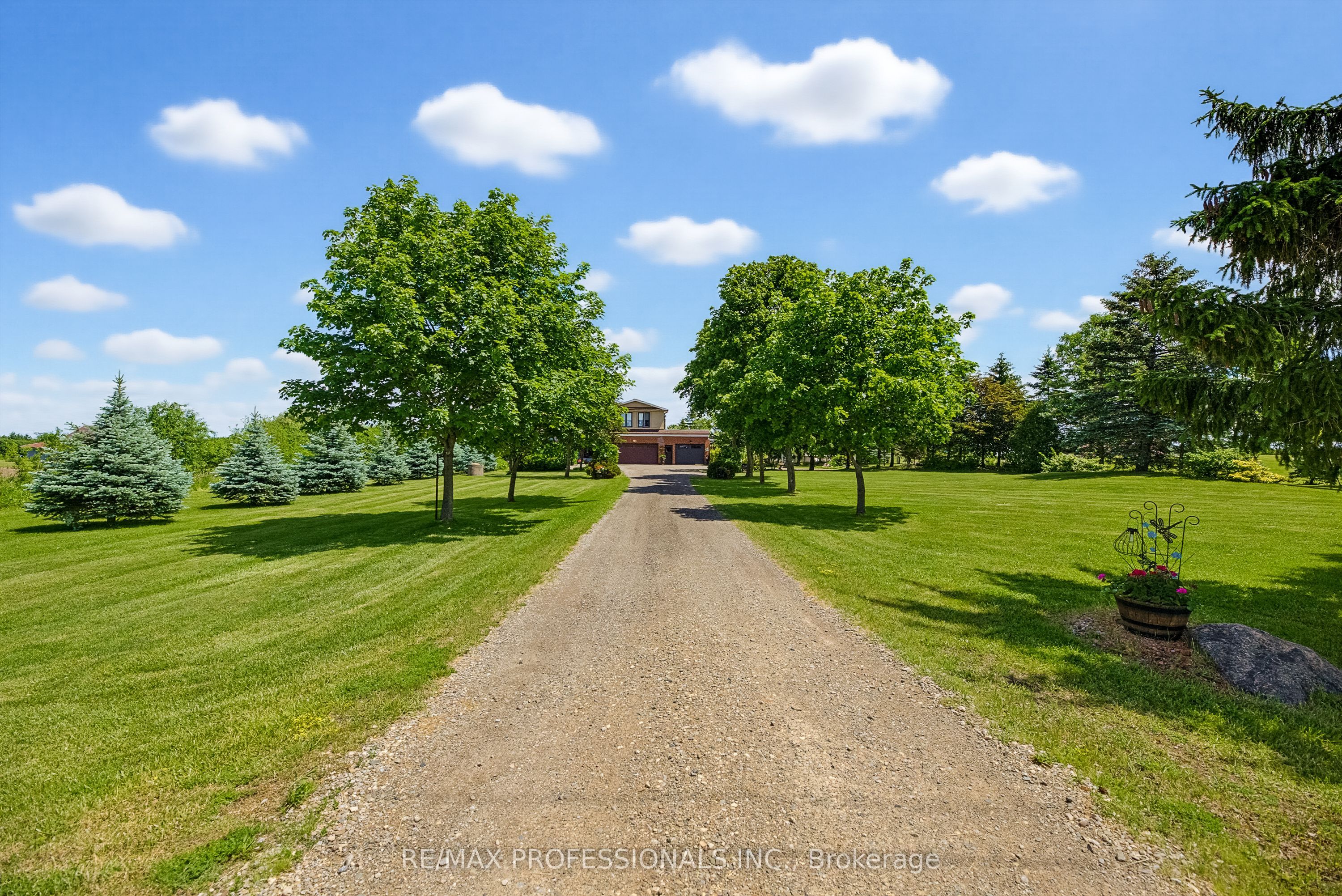 13289 Innis Lake Road, Caledon, ON L7C 2Z6 photo 5