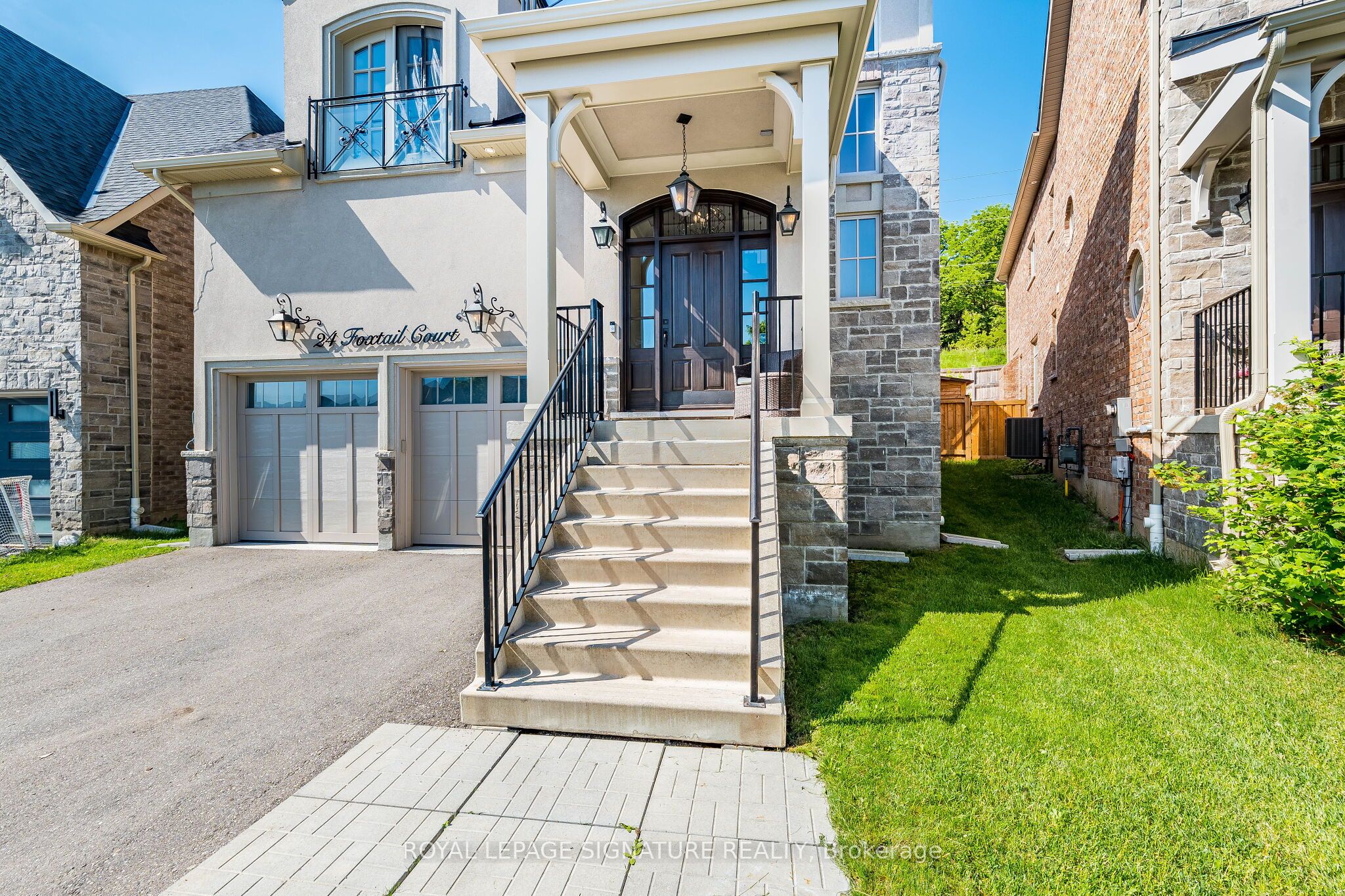 24 Foxtail Court, Halton Hills, ON L7G 6N7 photo 3
