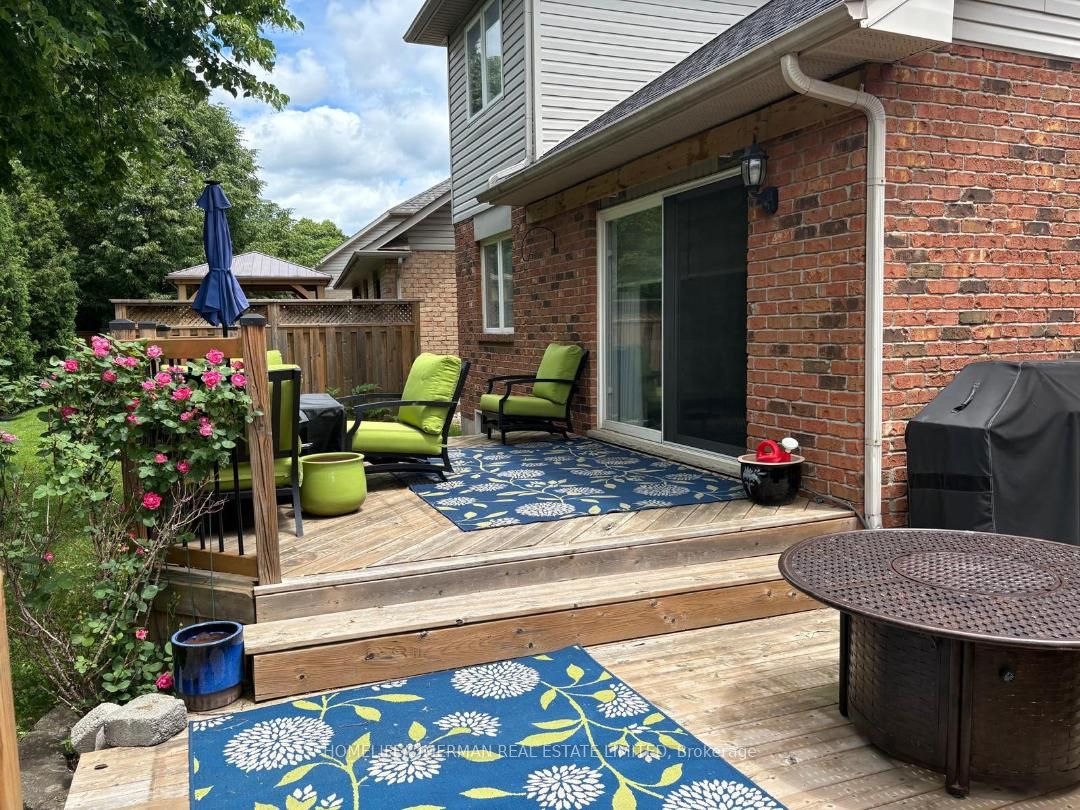 1173 Bellview Crescent 1, Burlington, ON L7S 1C9 photo 2