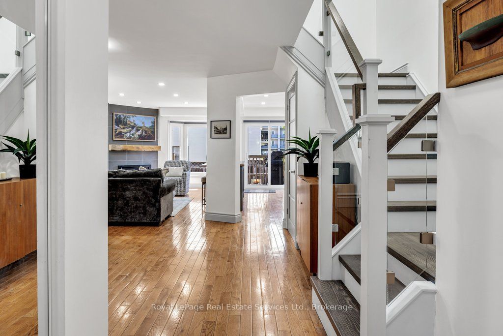 2314 Marine Drive 5, Oakville, ON L6L 1C3 photo 4