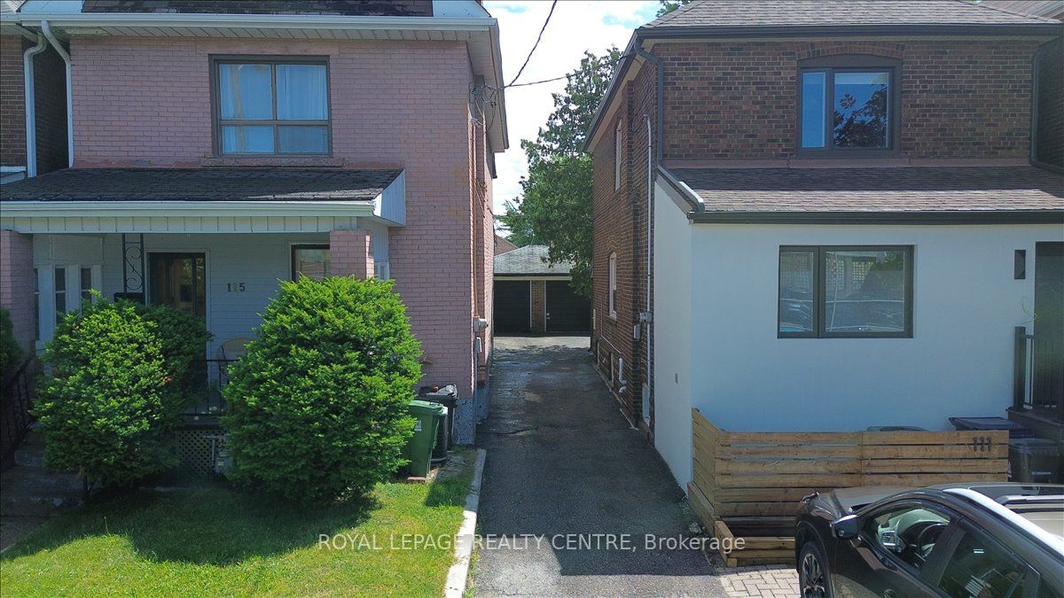 115 Priscilla Avenue, Toronto, ON M6S 3W4 photo 2
