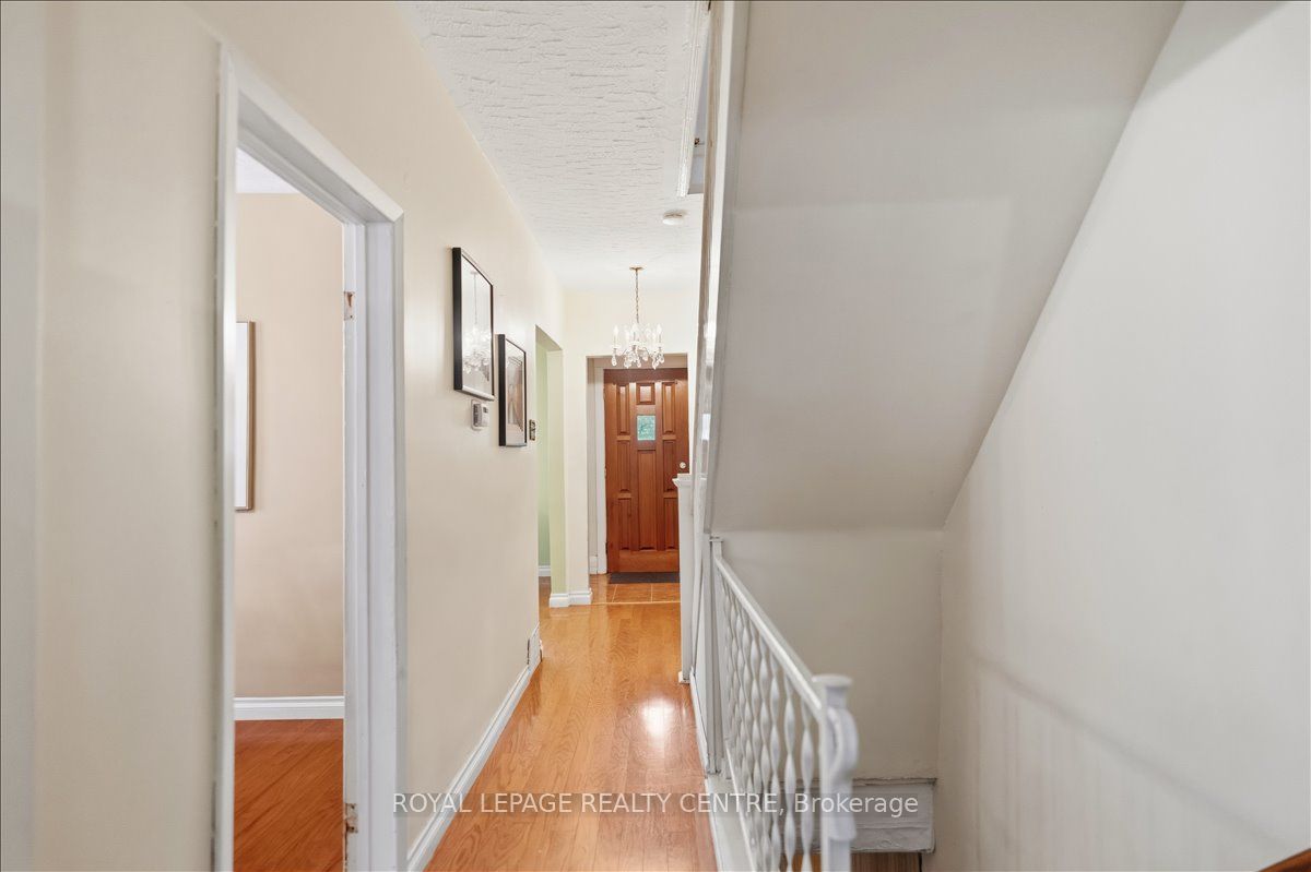 115 Priscilla Avenue, Toronto, ON M6S 3W4 photo 5