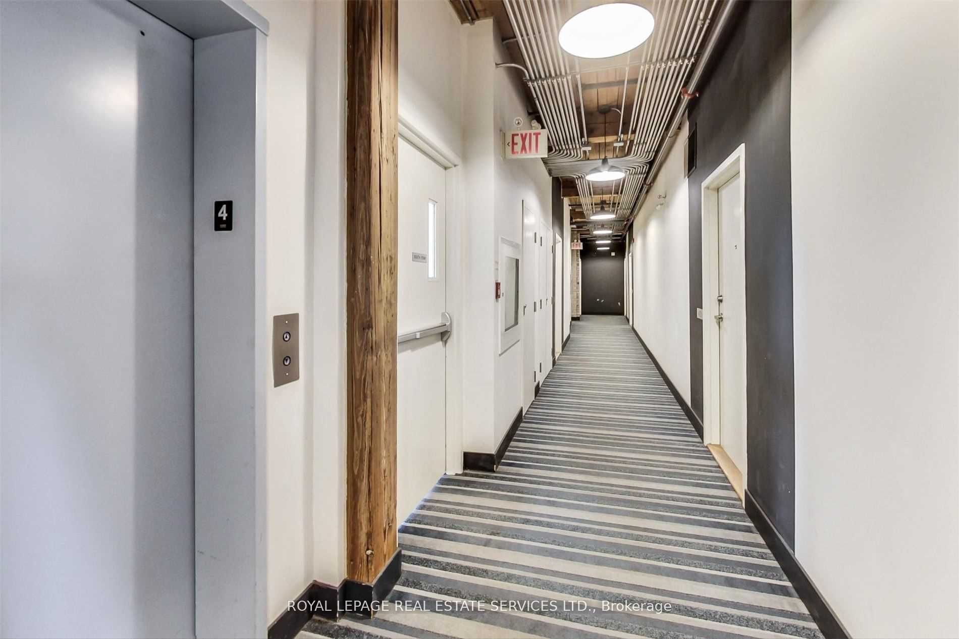 2154 Dundas Street W 405, Toronto, ON M6R 1X3 photo 5