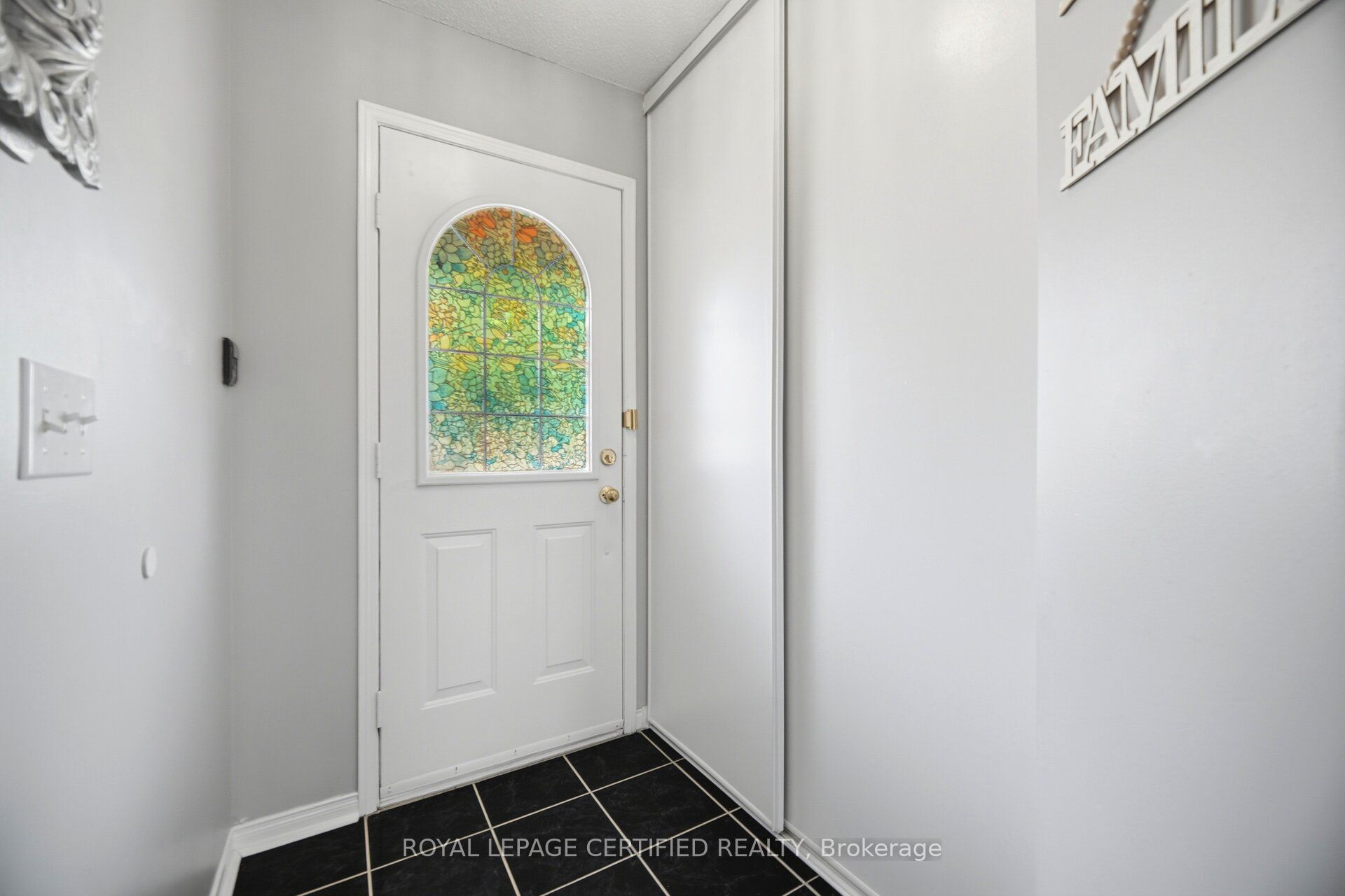 5030 Heatherleigh Avenue 157, Mississauga, ON L5V 2G7 photo 5