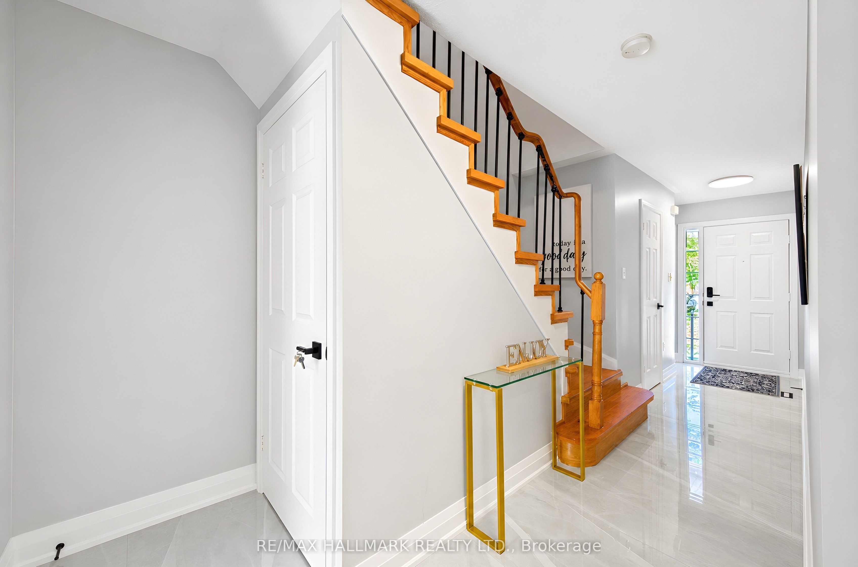 21 Penguin Lane, Brampton, ON L6R 2C1 photo 5