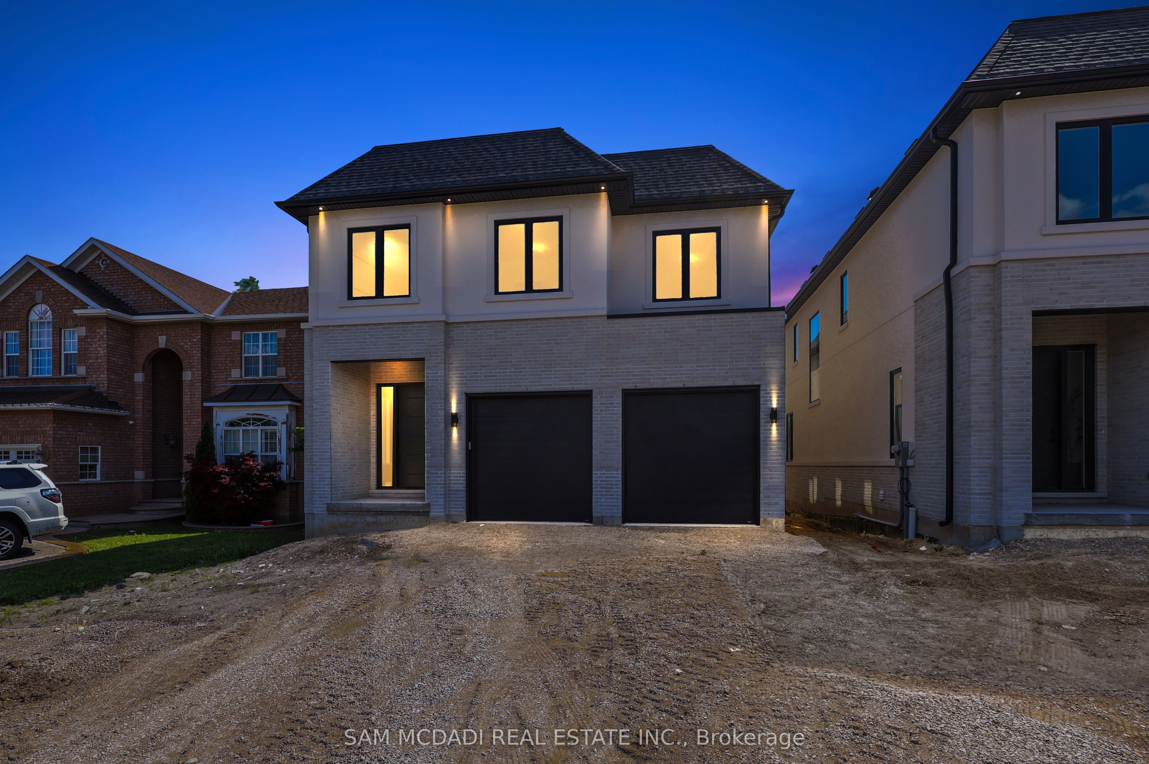2350 Eighth Line, Oakville, ON L6H 7E6