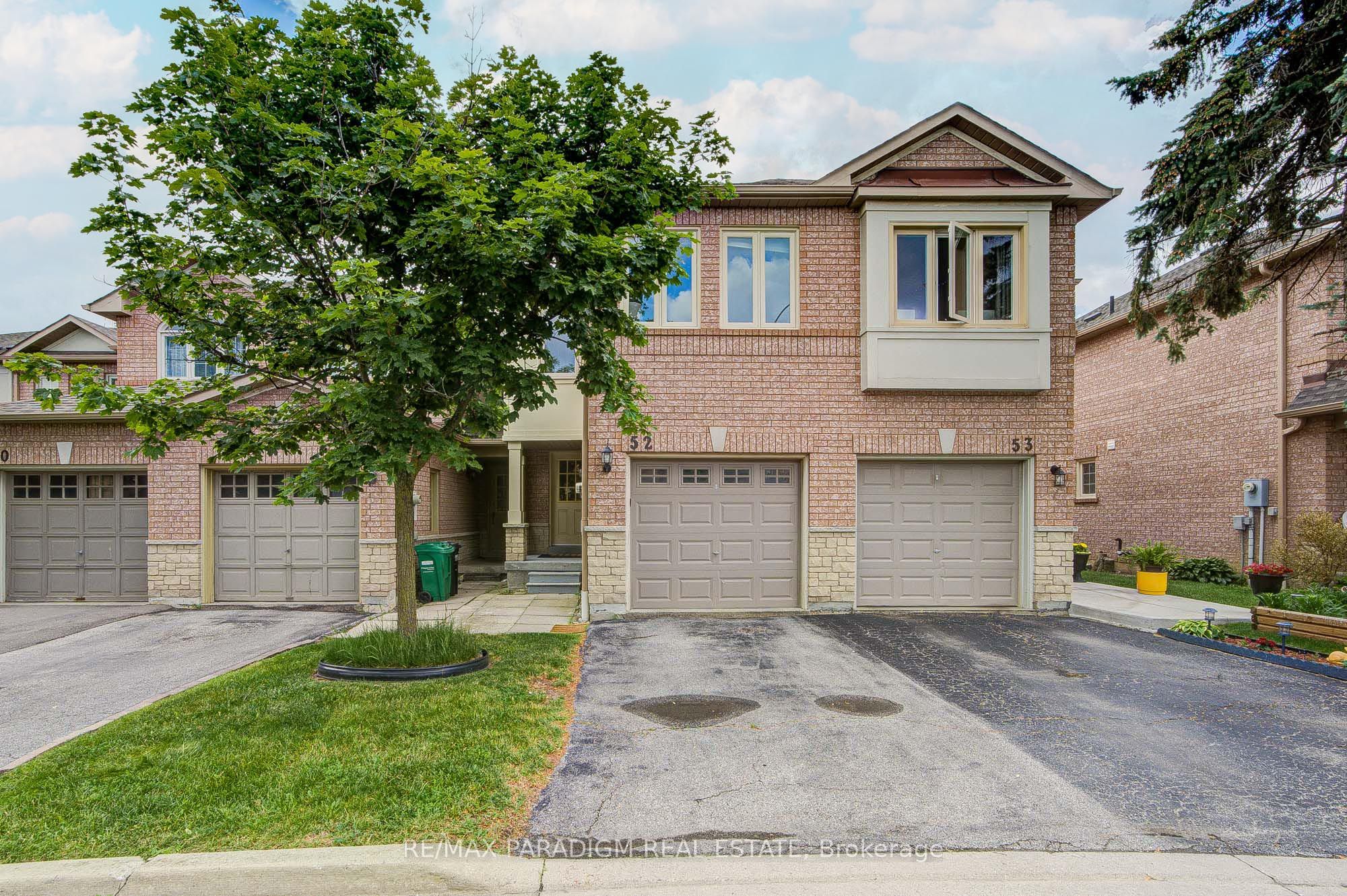 5420 Fallingbrook Drive 52, Mississauga, ON L5V 2H6 photo 2