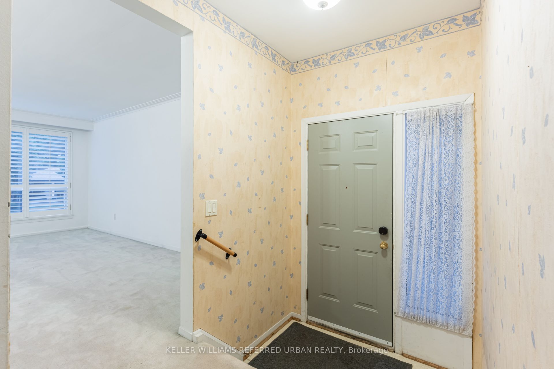 1636 Robillard Road, Mississauga, ON L5J 3K9 photo 3