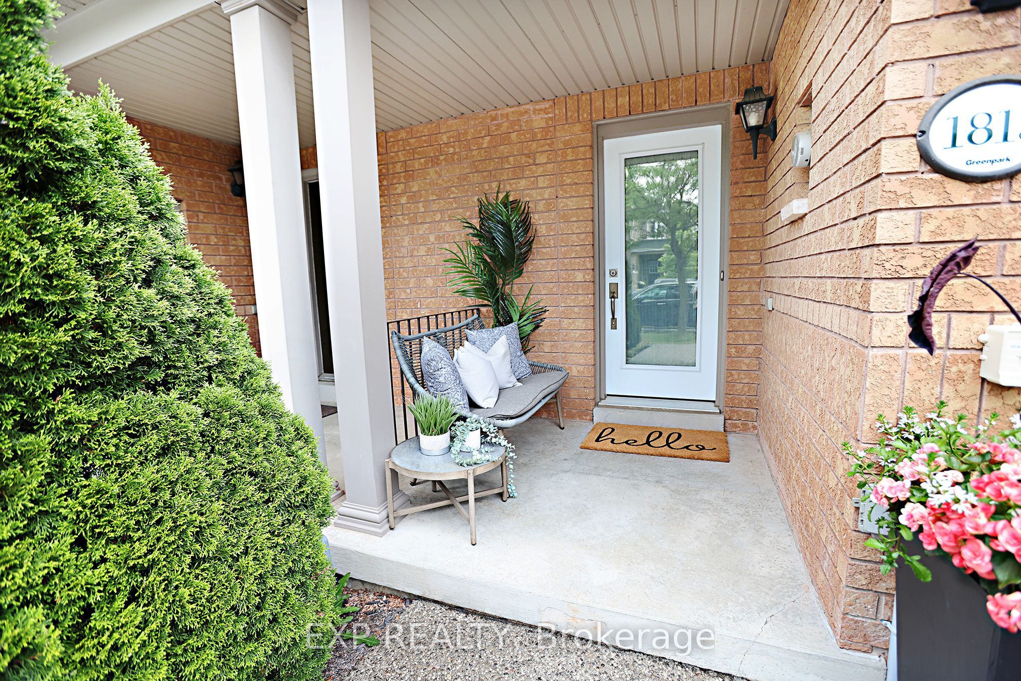 1815 Mccoy Avenue, Burlington, ON L7L 7L8 photo 4