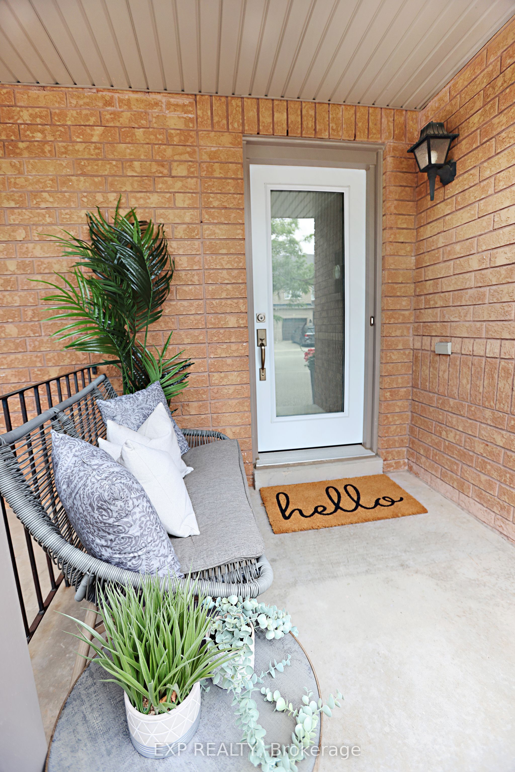 1815 Mccoy Avenue, Burlington, ON L7L 7L8 photo 5