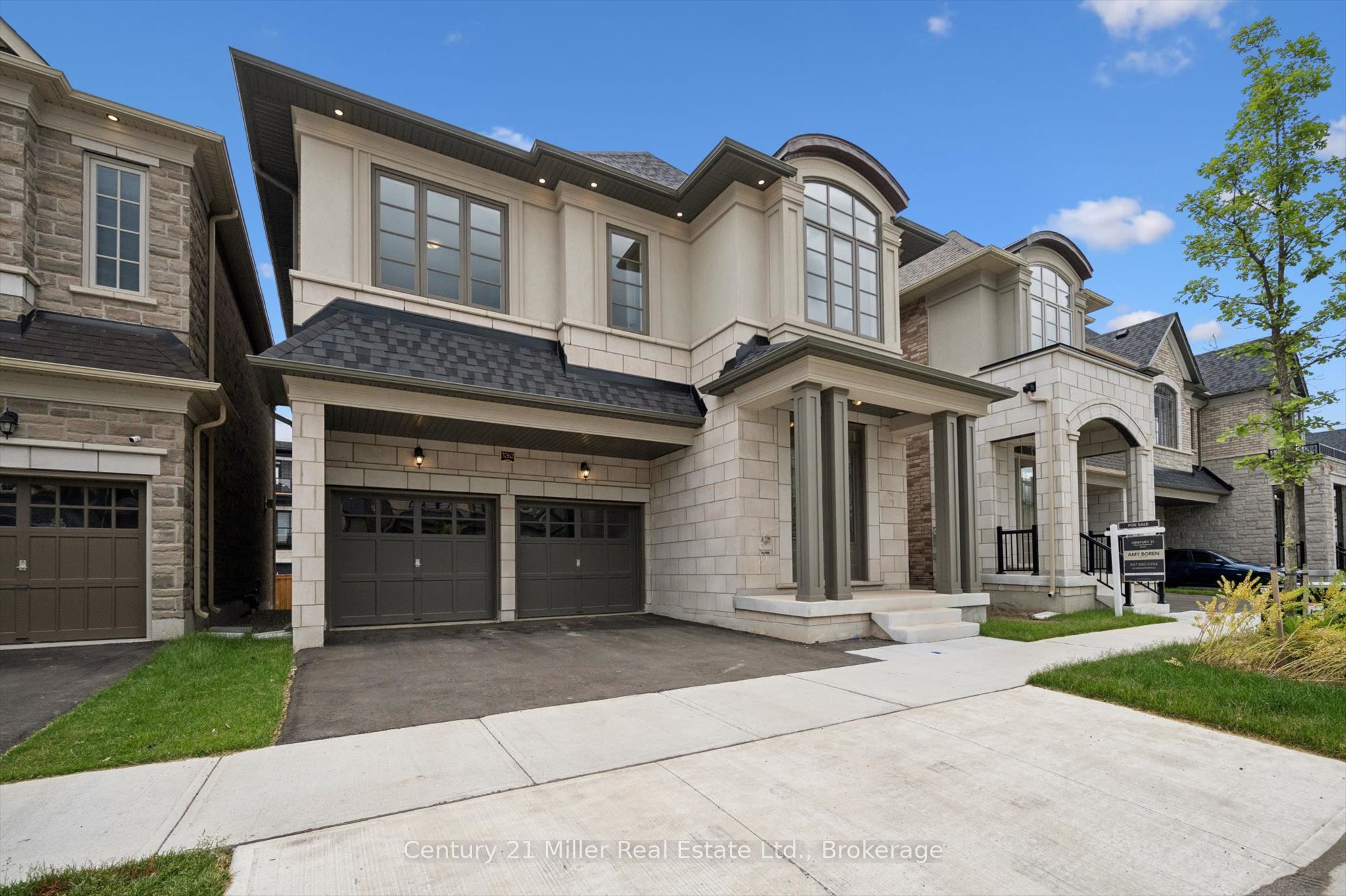 3262 Millicent Avenue, Oakville, ON L6H 0V8 photo 2