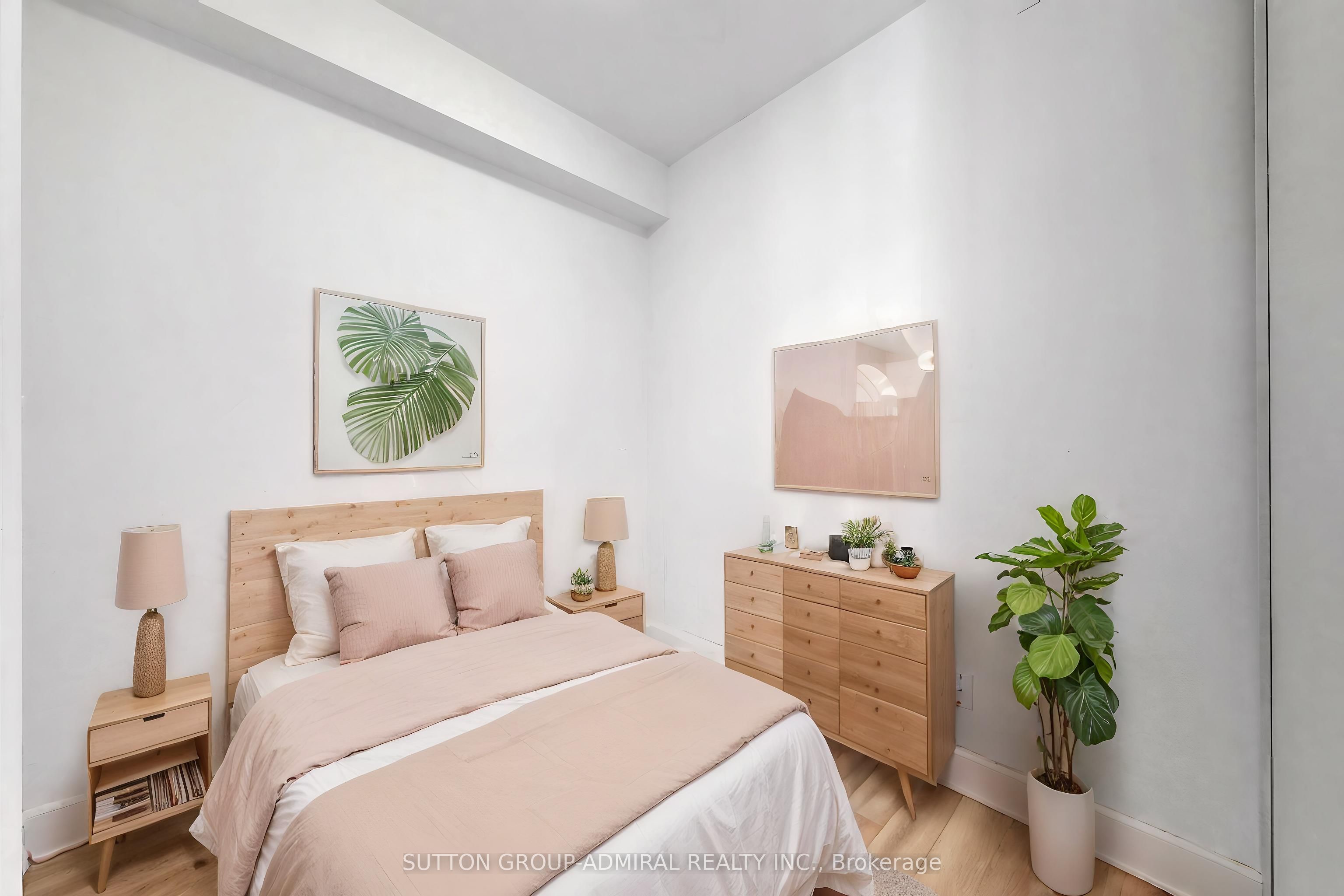 36 Park Lawn Road 301, Toronto, ON M8V 0E5 photo 5
