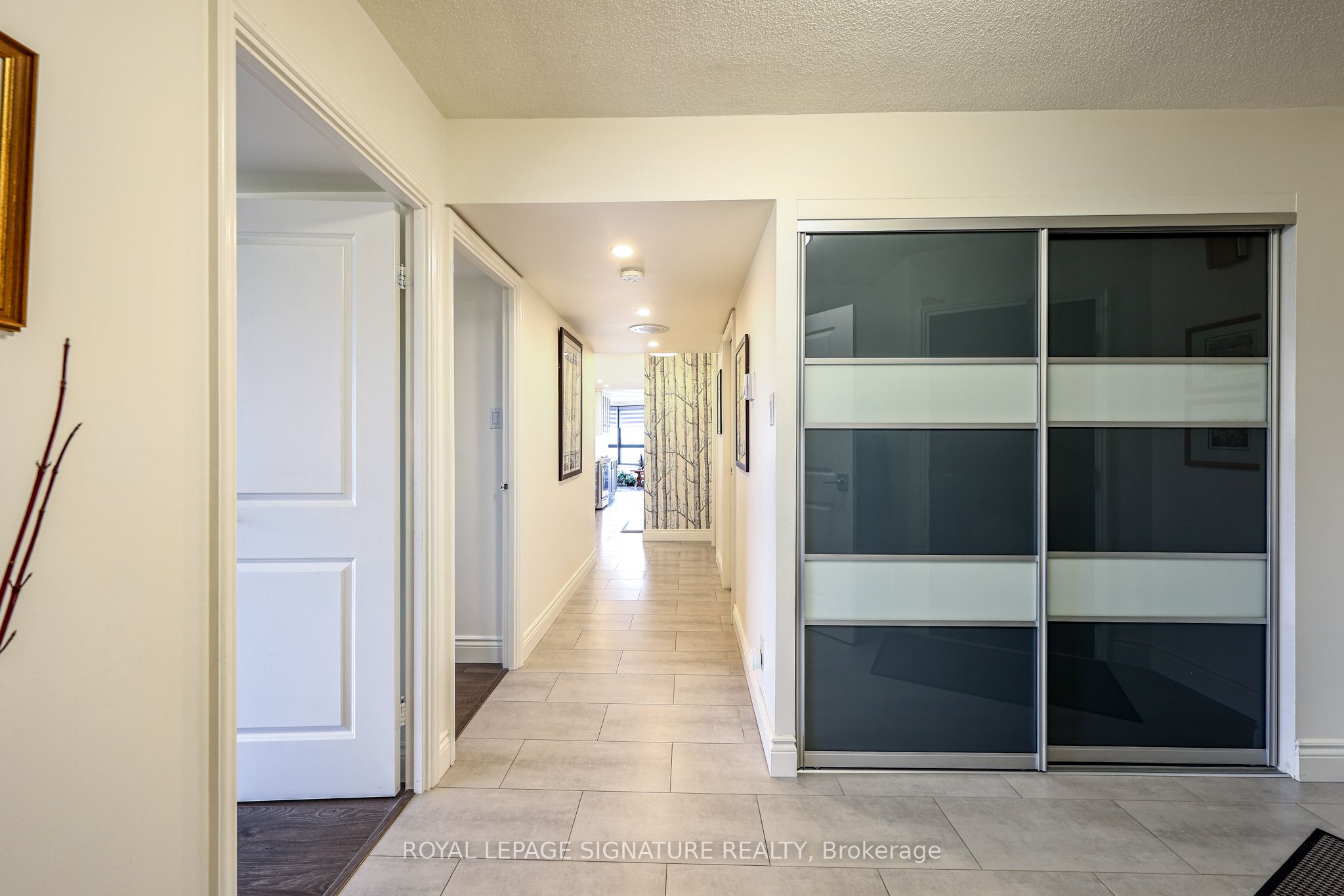1300 Bloor Street 907, Mississauga, ON L4Y 3Z2 photo 4