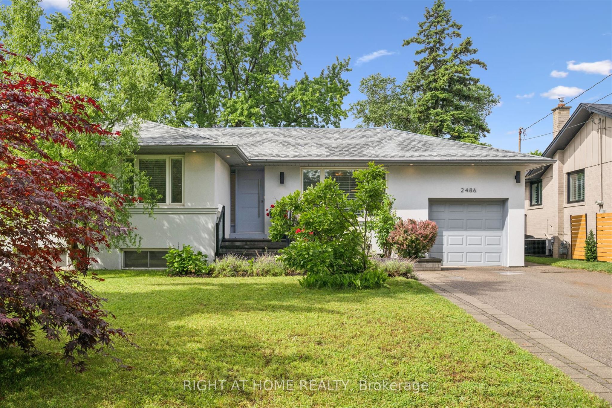 2486 Edenhurst Drive, Mississauga, ON L5A 2K9