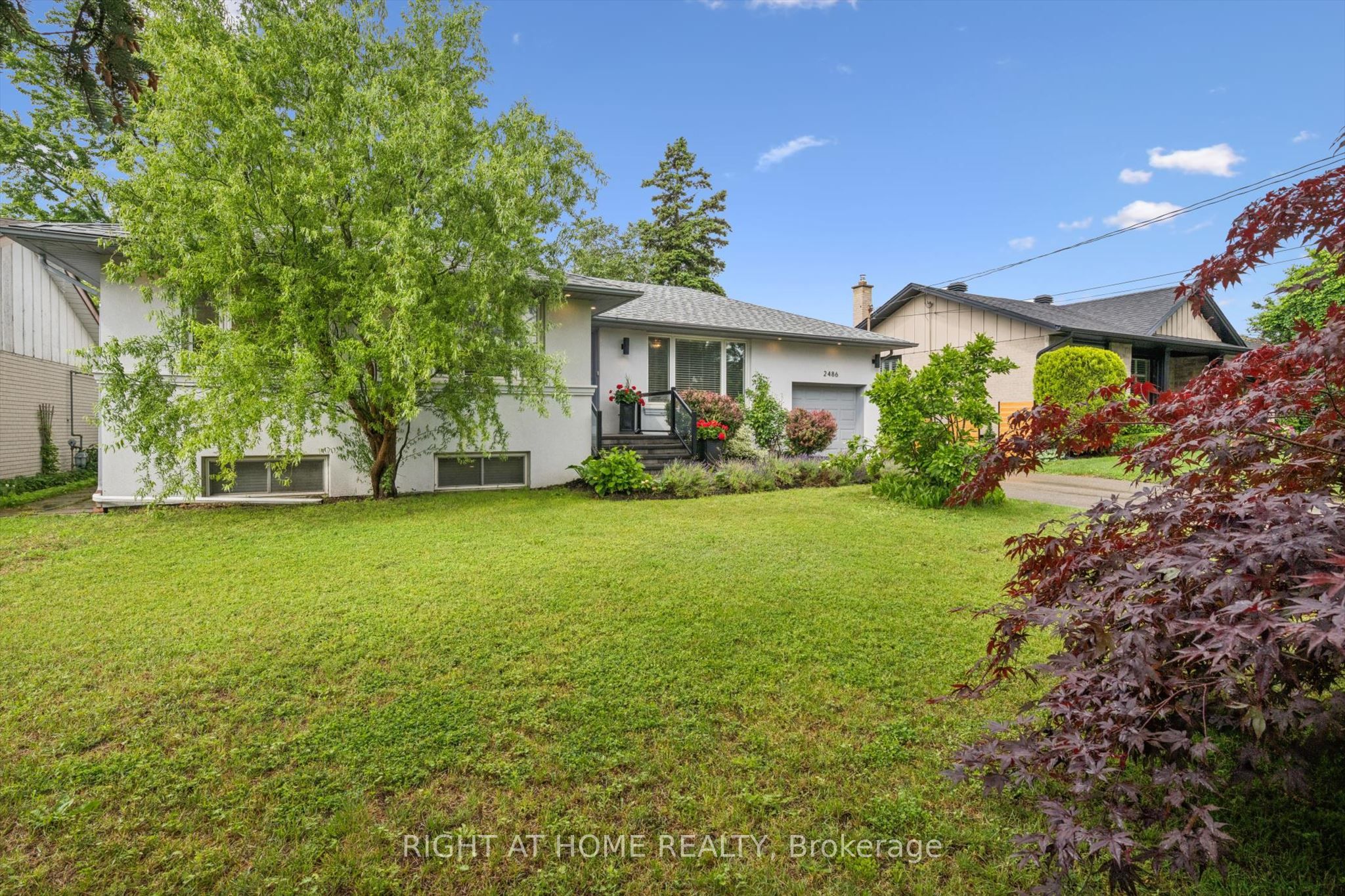 2486 Edenhurst Drive, Mississauga, ON L5A 2K9 photo 3