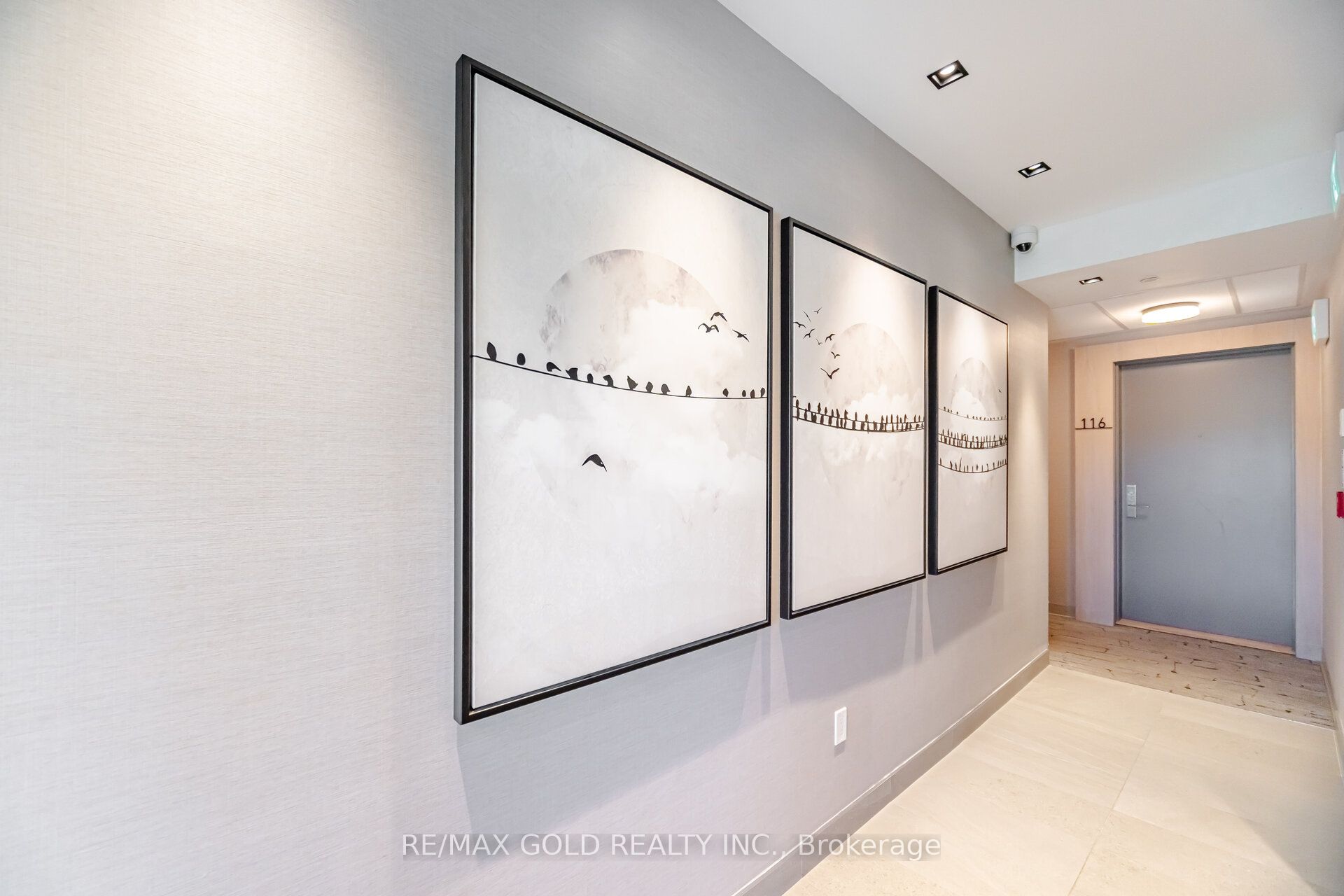 155 Downsview Park Boulevard 204, Toronto, ON M3K 0E3 photo 4
