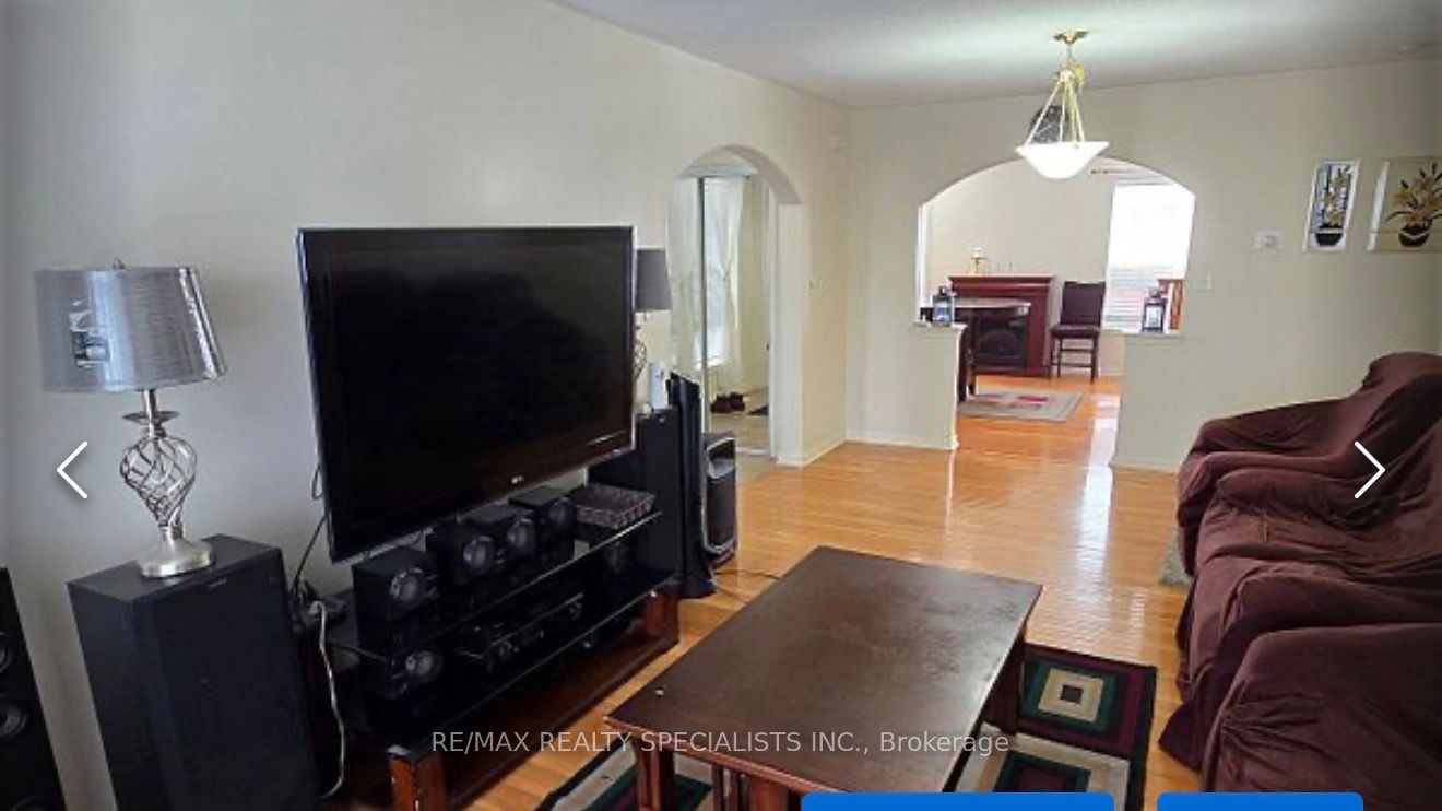 35 Triple Crown Drive, Brampton, ON L6S 0A4 photo 3