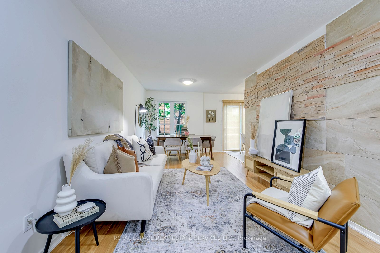 6950 Tenth Line W 78, Mississauga, ON L5N 6Y1 photo 3