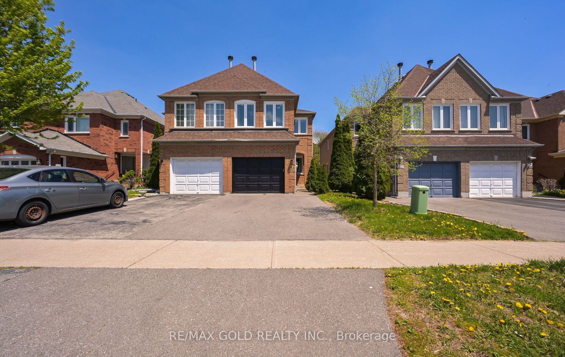 171 Fernforest Drive, Brampton, ON L6R 1T7