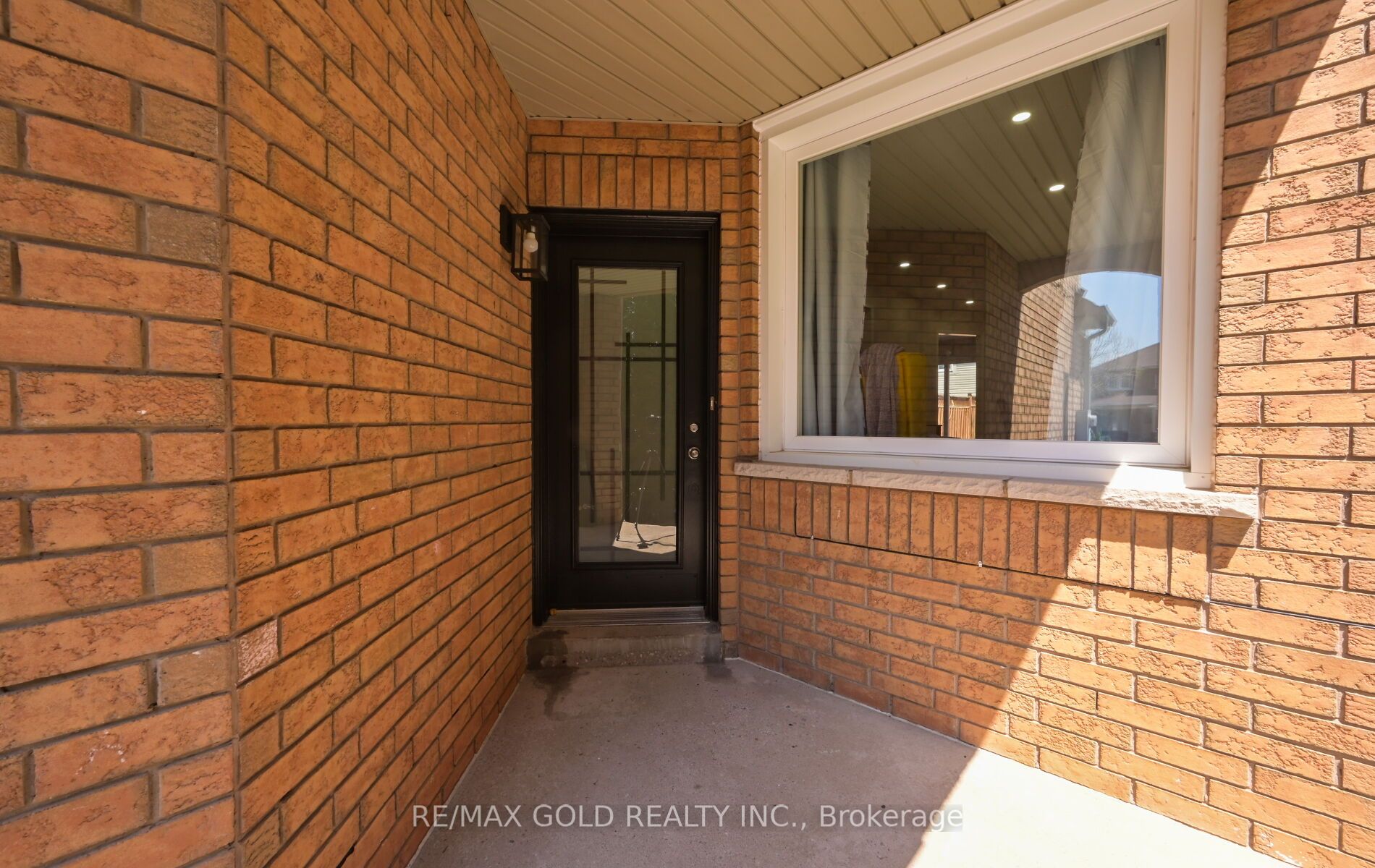 171 Fernforest Drive, Brampton, ON L6R 1T7 photo 4