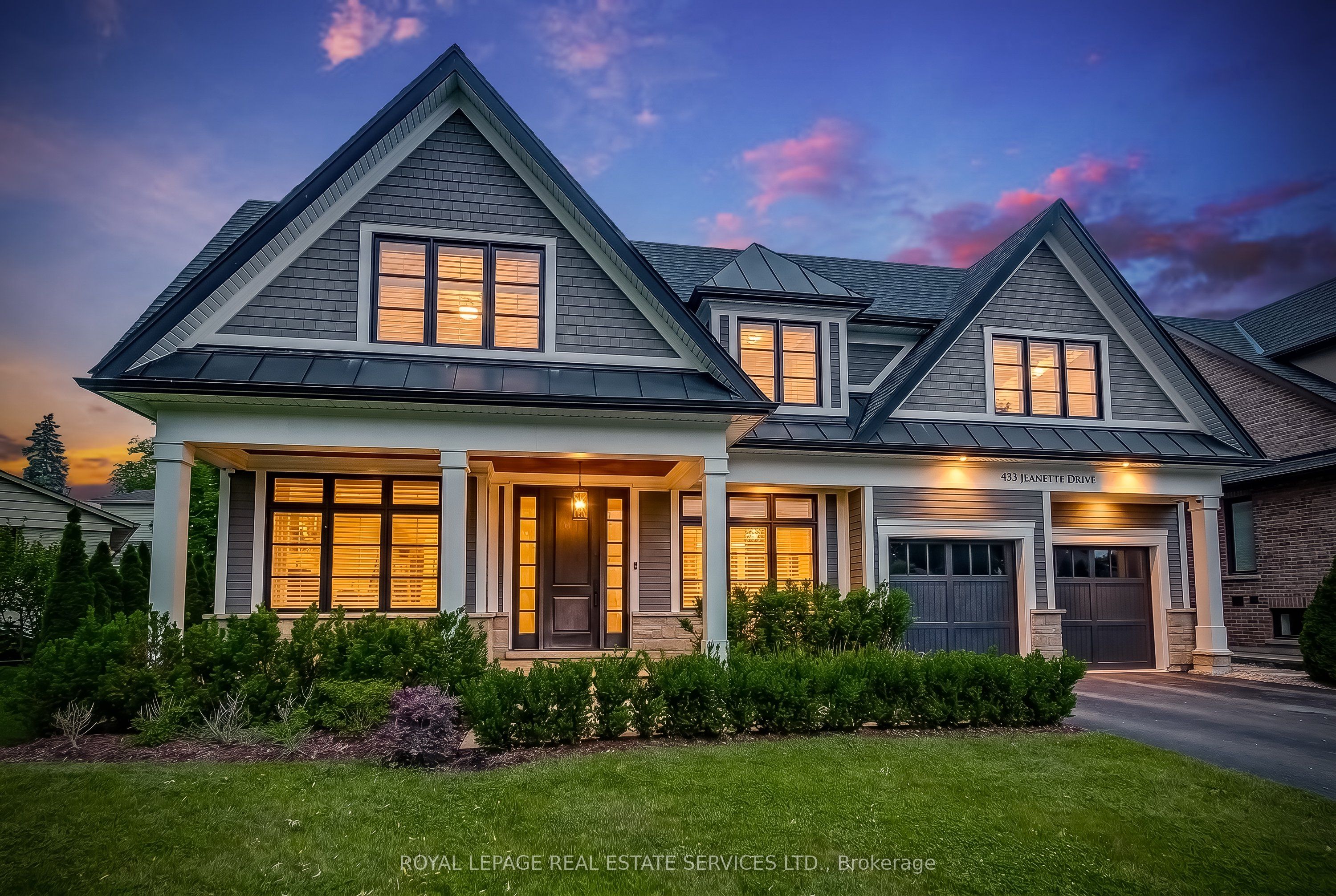 433 Jeanette Drive, Oakville, ON L6K 1M6