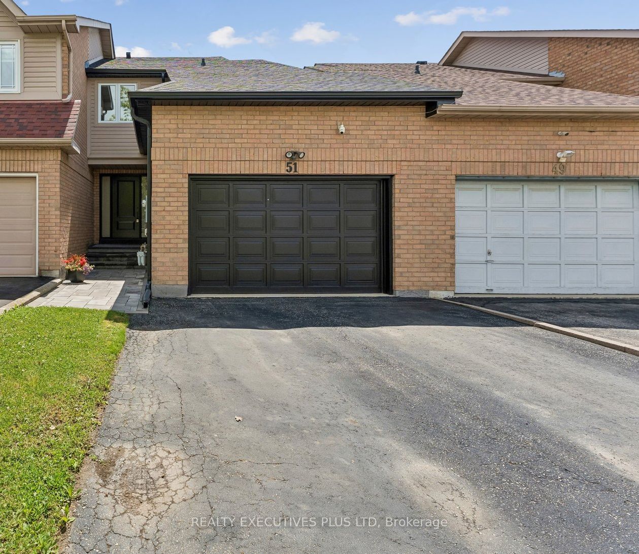 51 Ashbrook Way, Brampton, ON L6Y 4R4