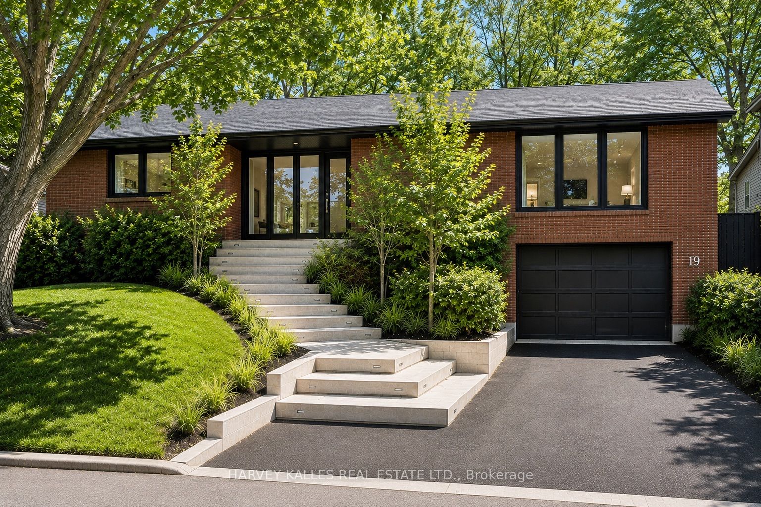 19 Blair Athol Crescent, Toronto, ON M9A 1X6