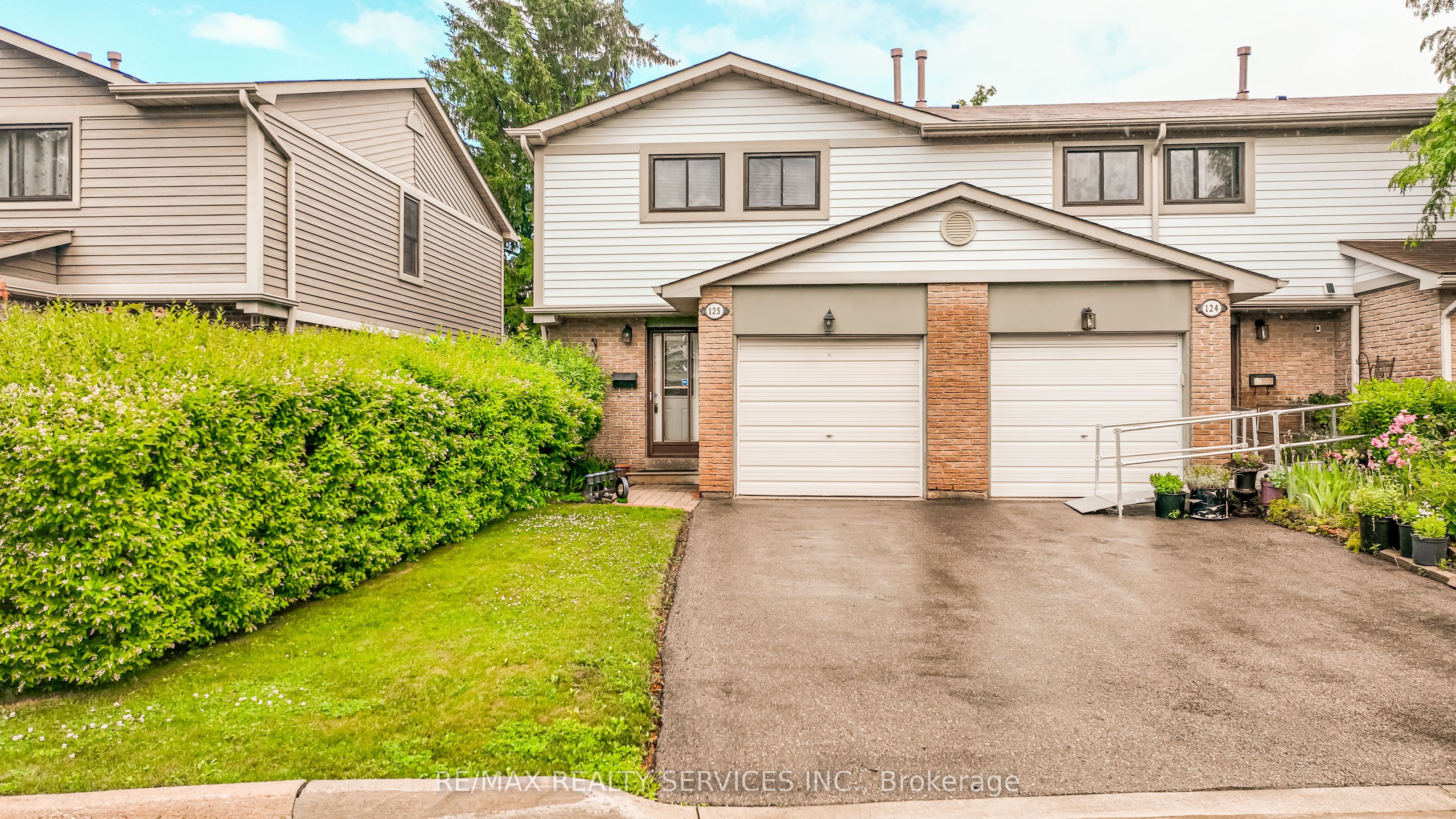 125 Ashton Crescent 125, Brampton, ON L6S 3J9
