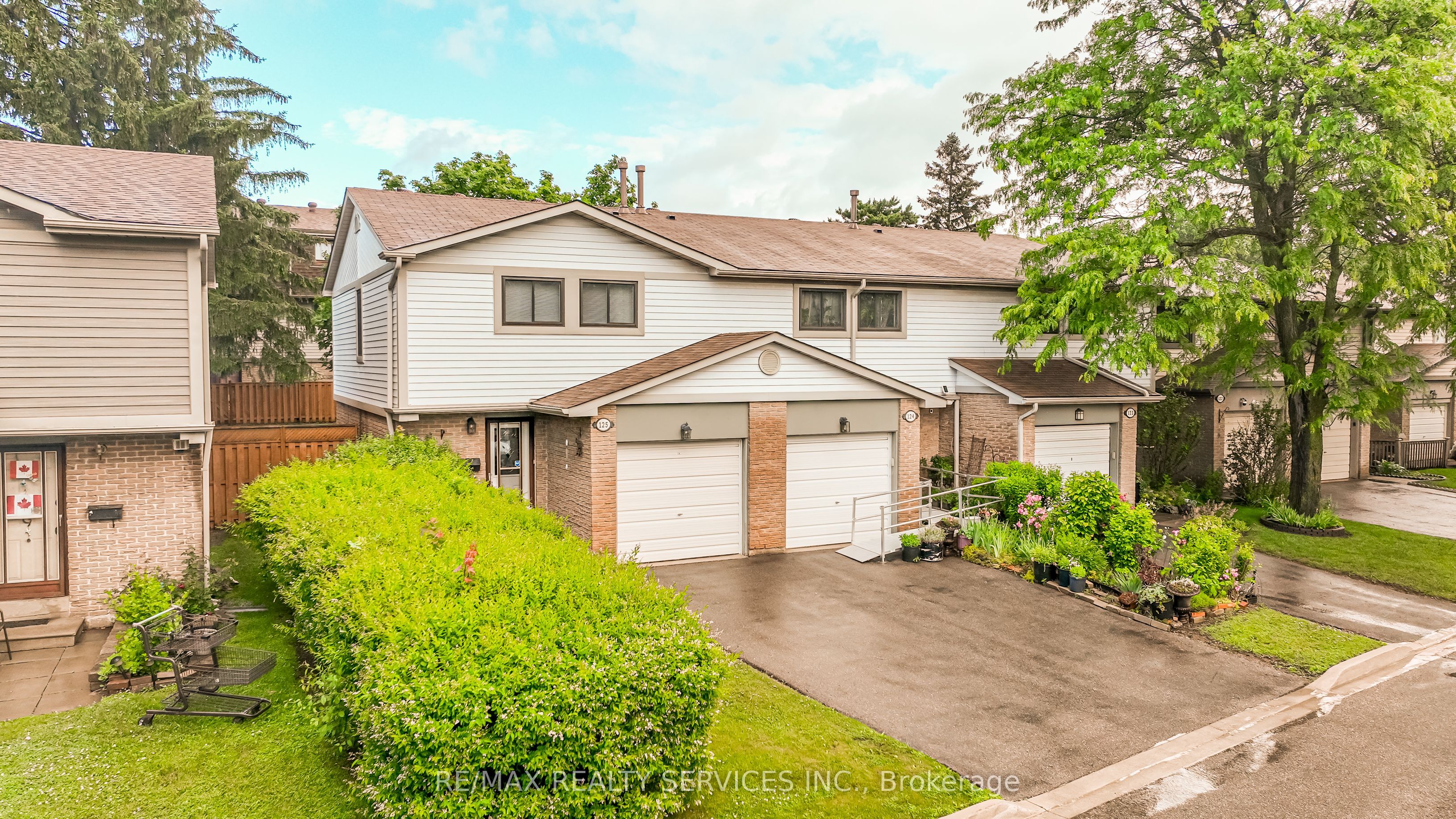 125 Ashton Crescent 125, Brampton, ON L6S 3J9 photo 3