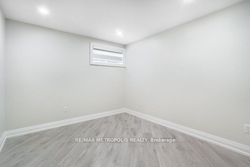 62 Davelayne Road, Toronto, ON M9M 2A7 photo 3
