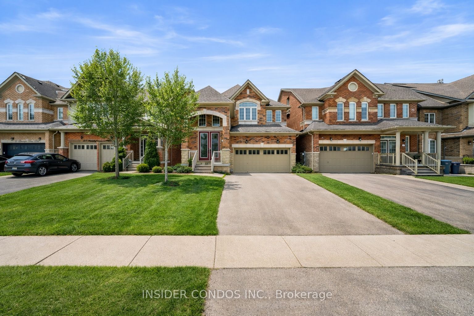 185 Bonnieglen Farm Boulevard, Caledon, ON L7C 4C1 photo 2