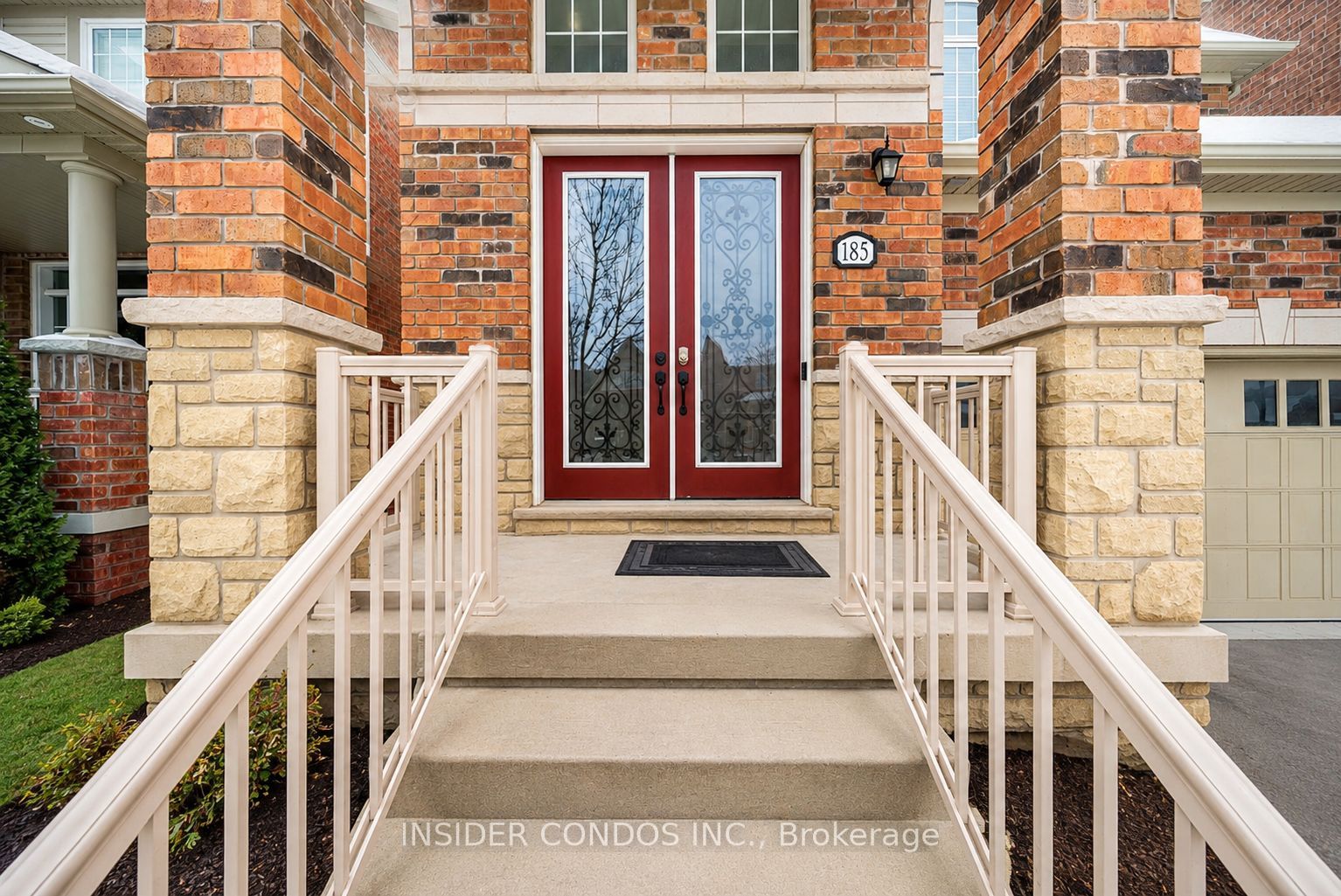185 Bonnieglen Farm Boulevard, Caledon, ON L7C 4C1 photo 3