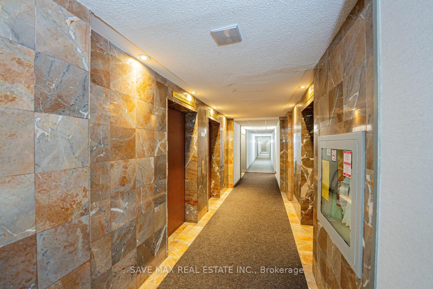 5 Lisa Street 1404, Brampton, ON L6T 4T4 photo 4