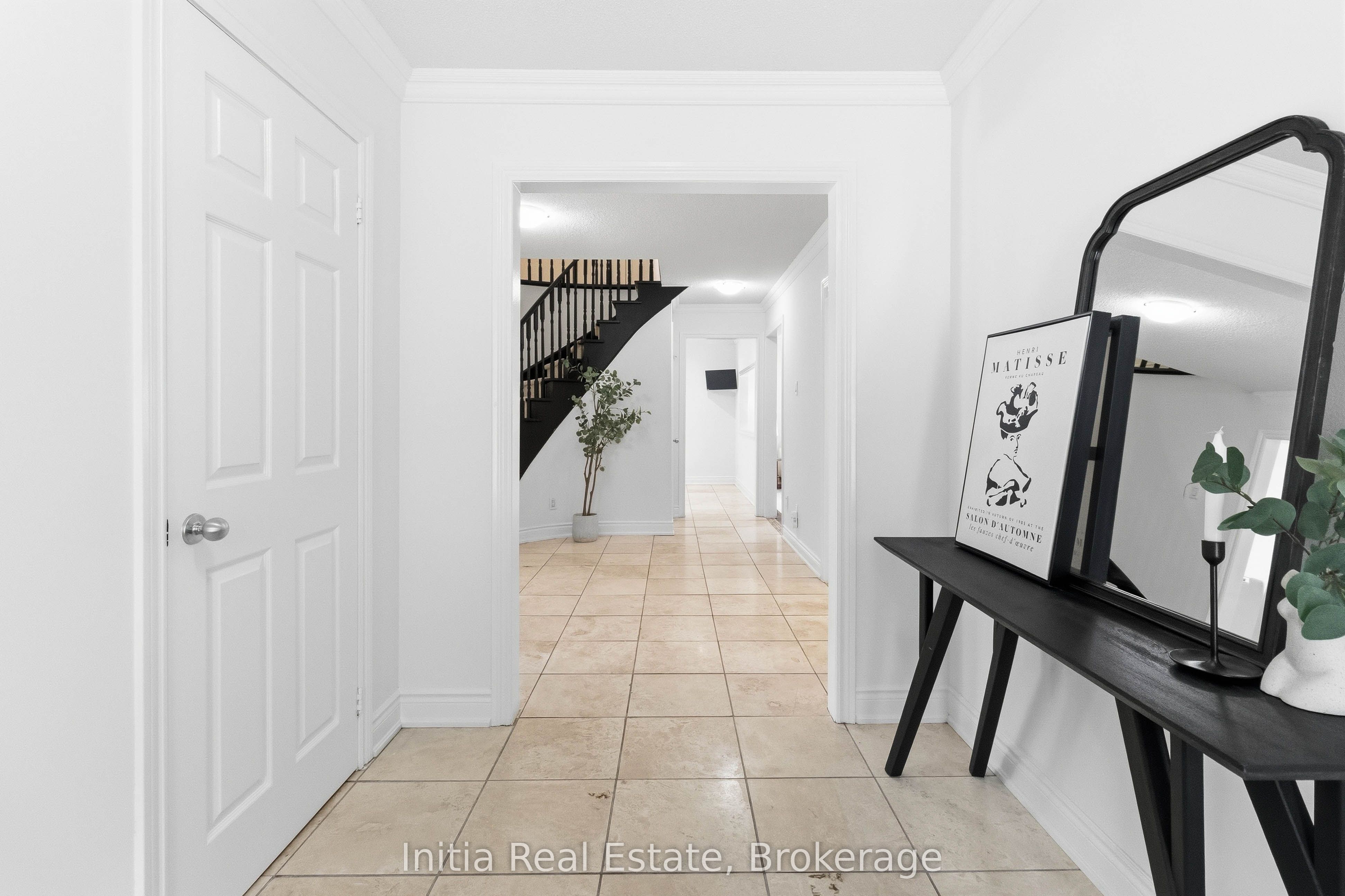 2014 Golden Briar Trail, Oakville, ON L6H 4N9 photo 5