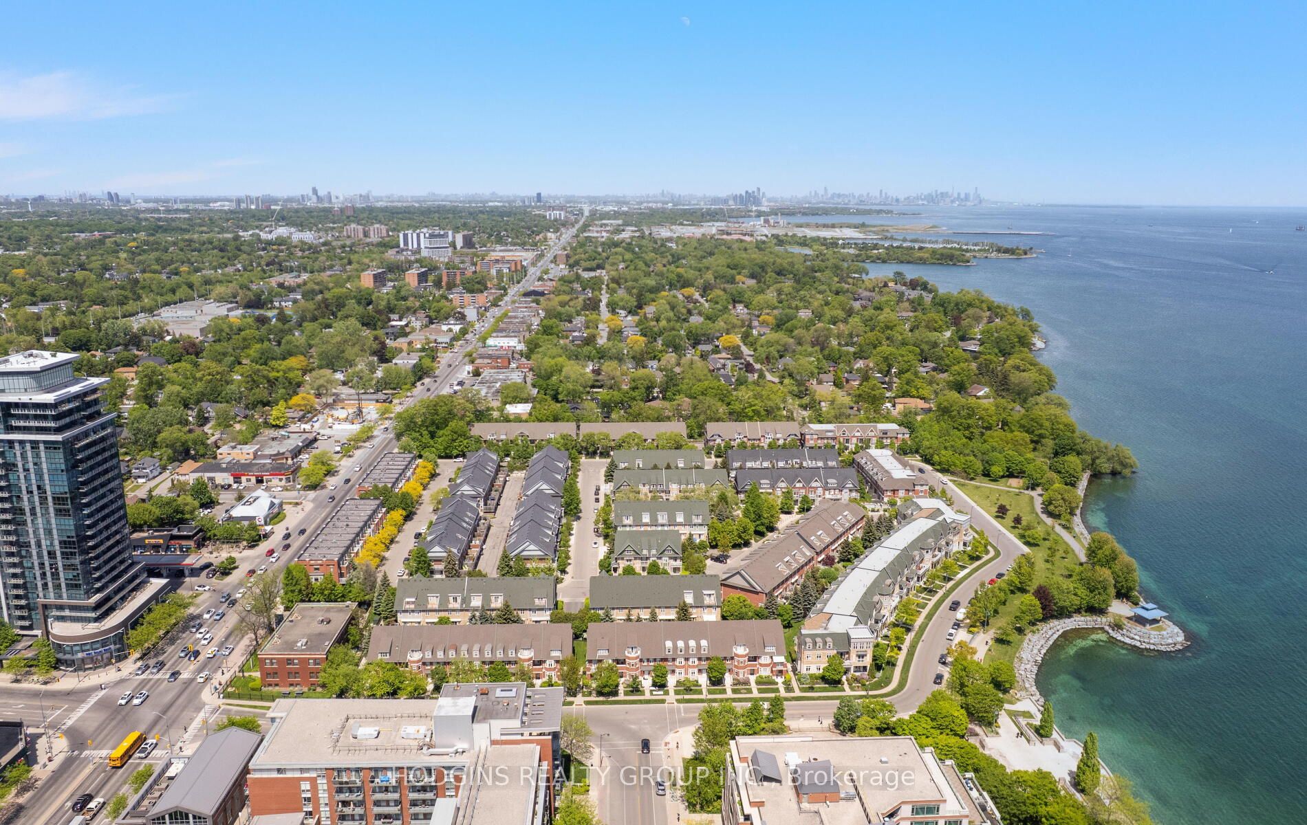 136 St Lawrence Drive 42, Mississauga, ON L5G 4V1 photo 4