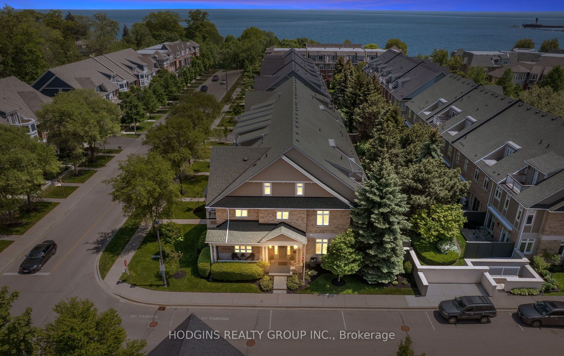 136 St Lawrence Drive 42, Mississauga, ON L5G 4V1 photo 5