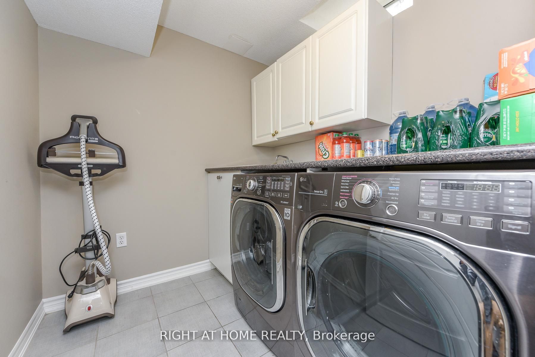 3140 Wrigglesworth Crescent, Mississauga, ON L5M 6W7