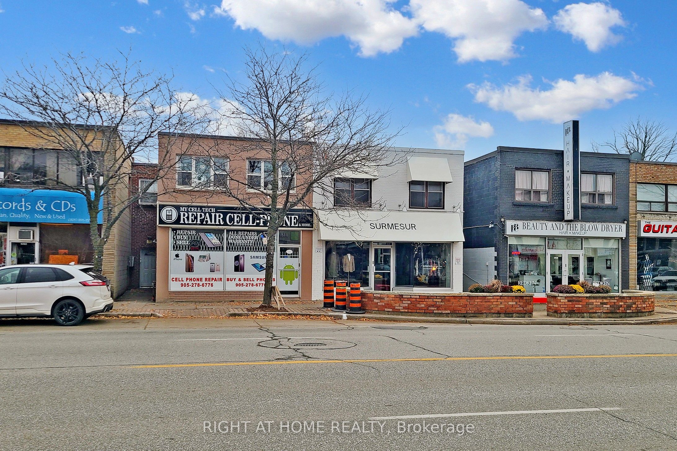 255 Lakeshore Road E #A, Mississauga, ON L5G 1G8 photo 4