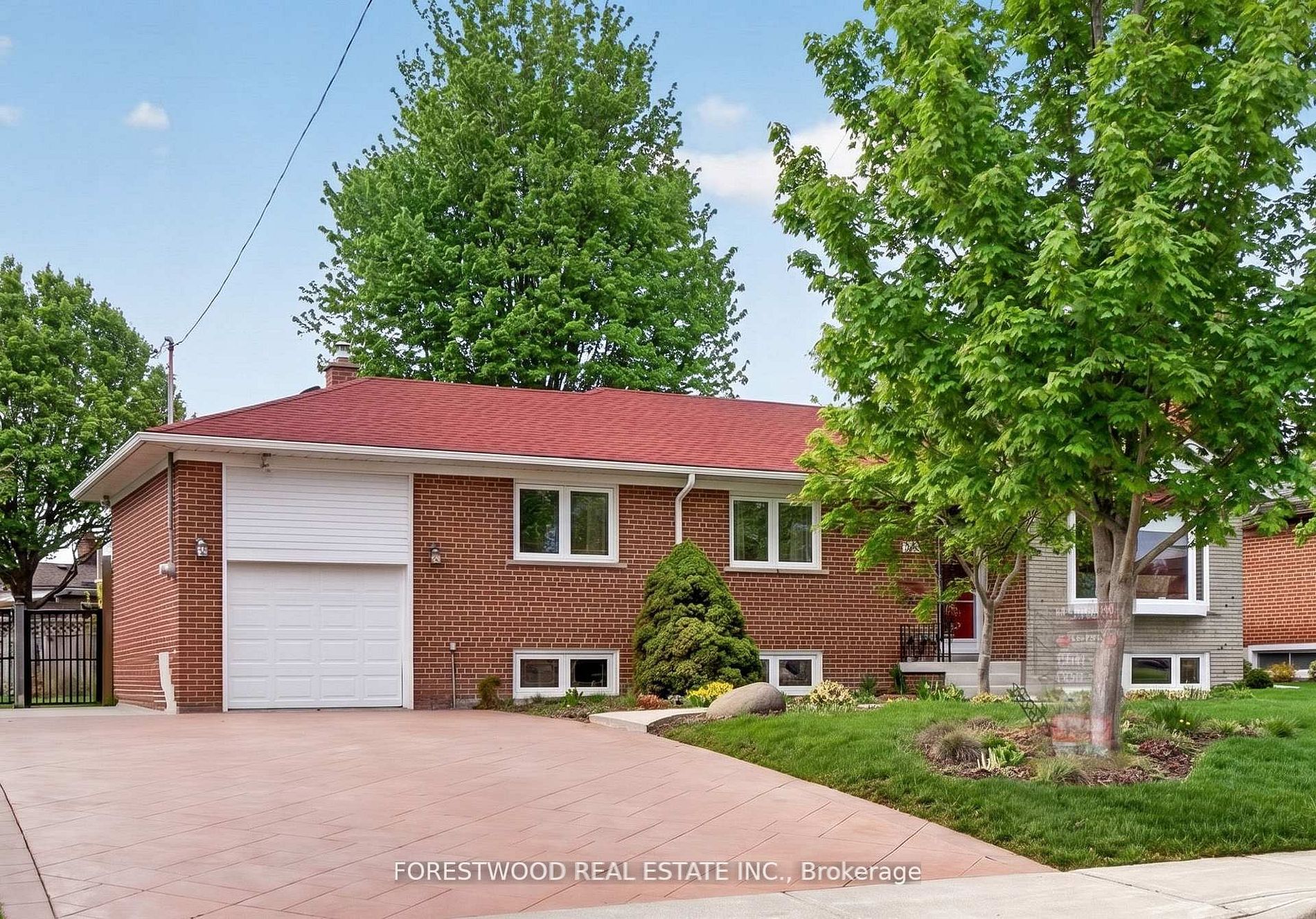 651 Breckenridge Road, Mississauga, ON L5A 2C7 photo 4