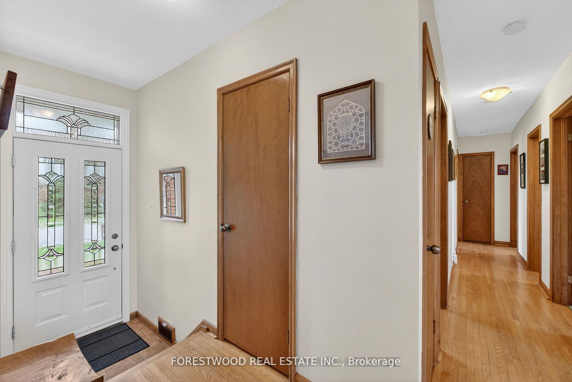 651 Breckenridge Road, Mississauga, ON L5A 2C7 photo 5
