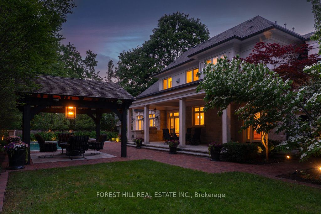 240 Poplar Drive, Oakville, ON L6J 4C8 photo 3