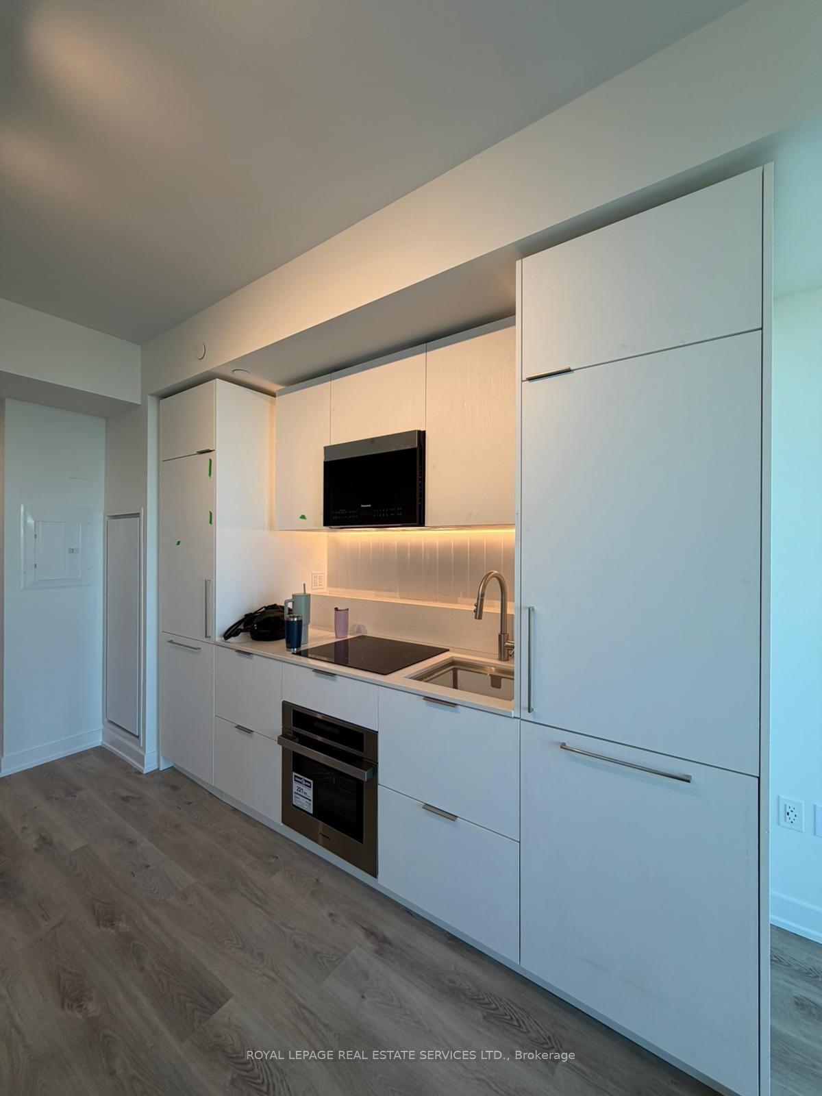 1 Fairview Road E 3010, Mississauga, ON L5A 4C6 photo 5