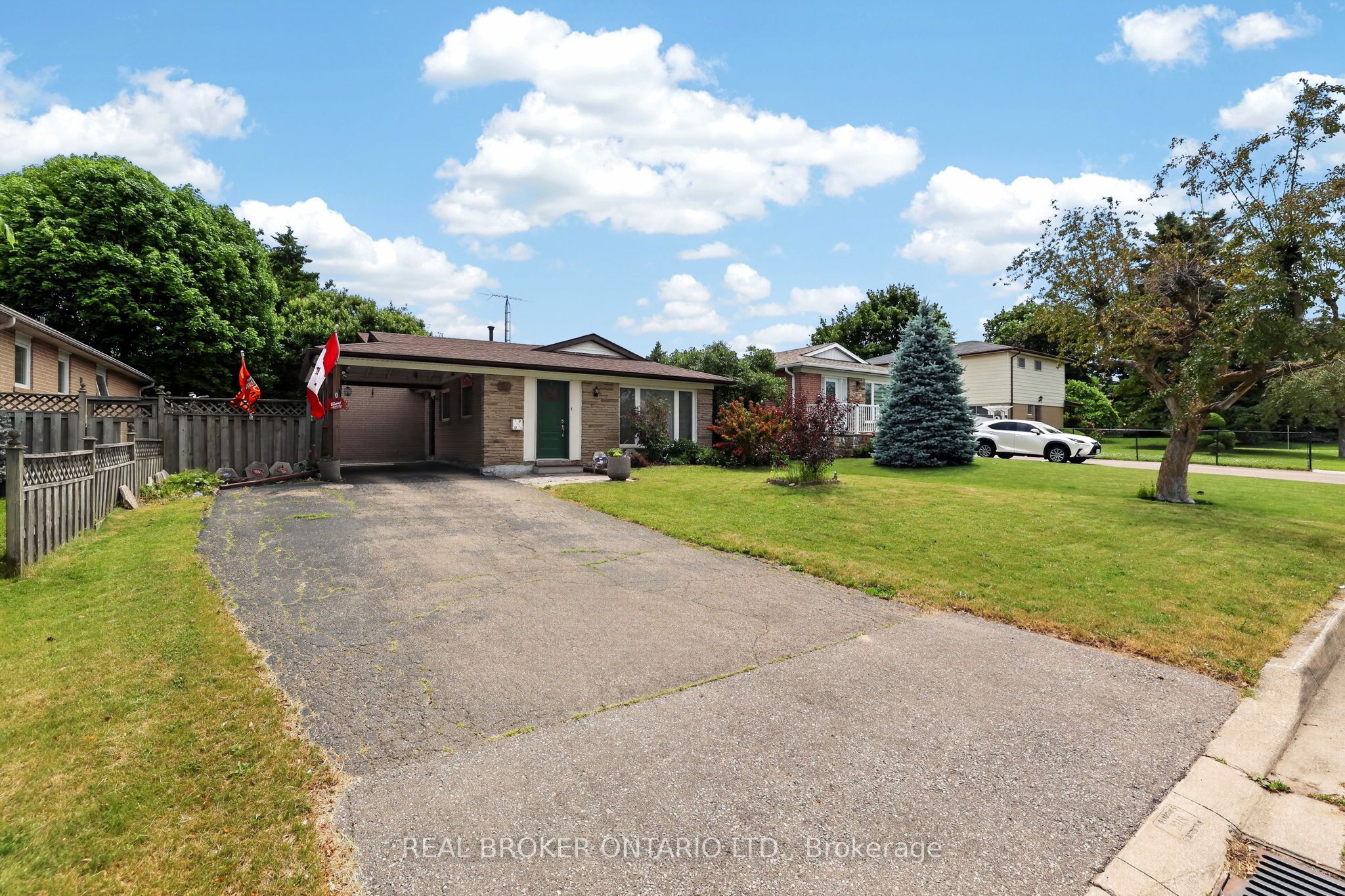 29 Northwood Drive, Brampton, ON L6X 2L3 photo 4