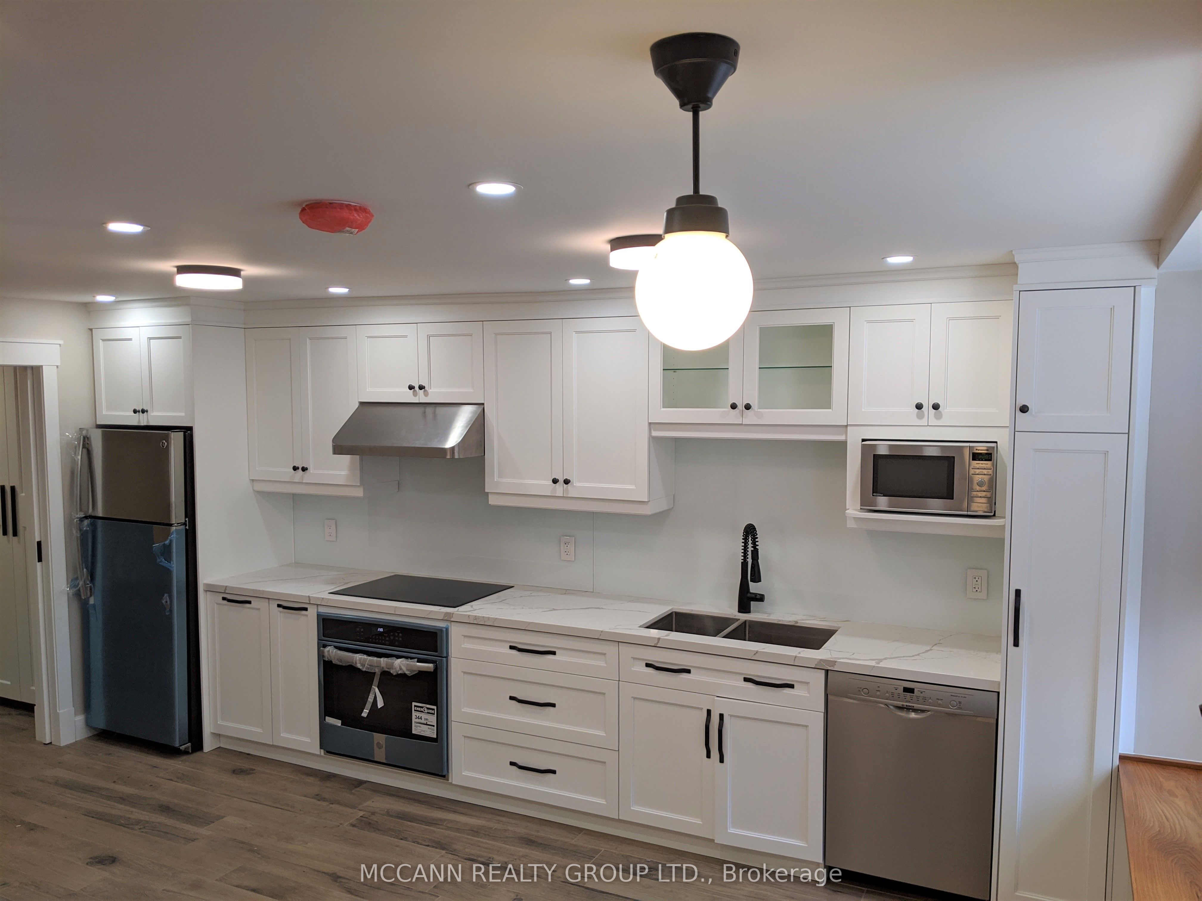 93 Dunn Avenue Unit 3, Toronto, ON M6K 2R8 photo 3