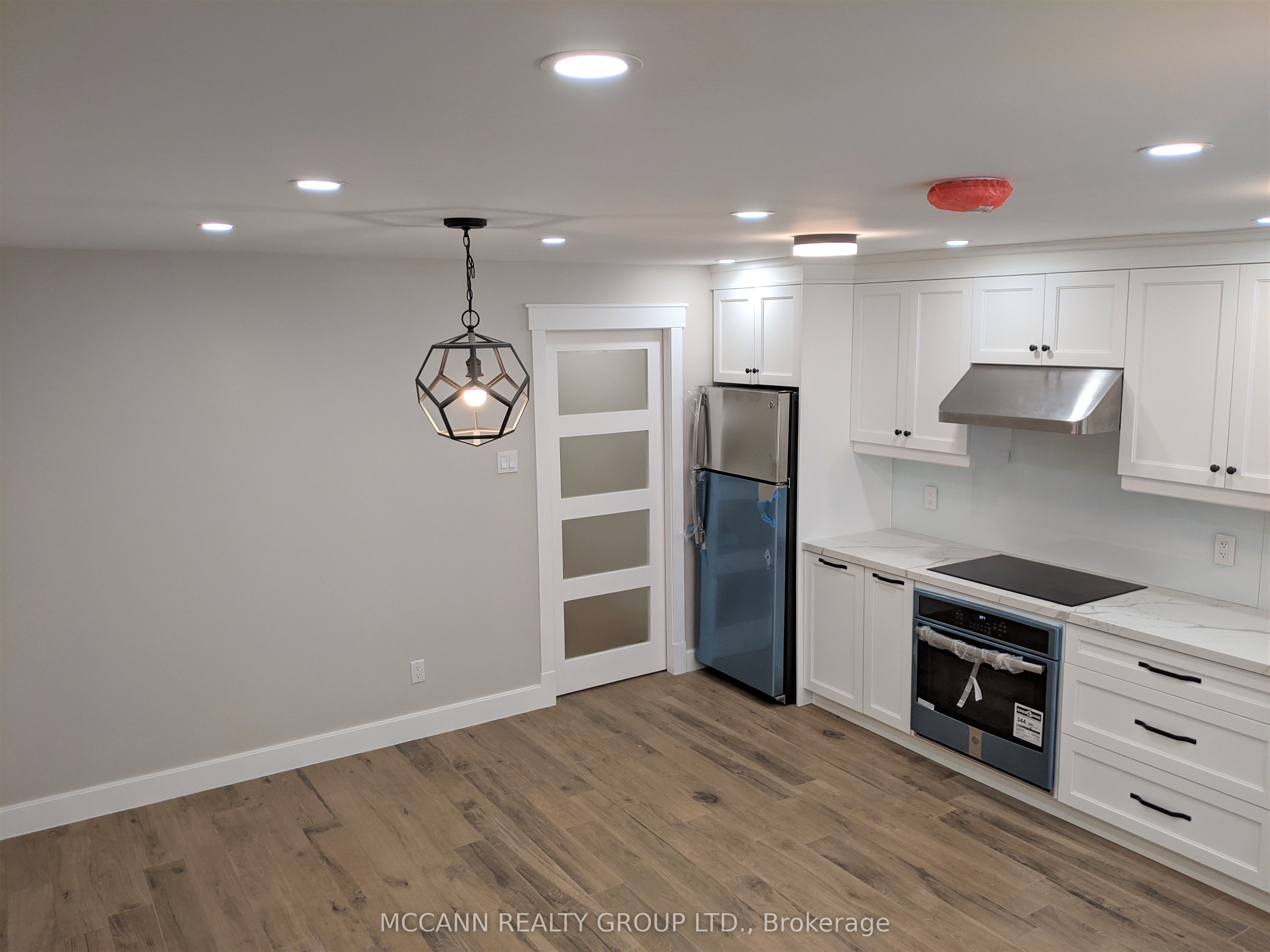 93 Dunn Avenue Unit 3, Toronto, ON M6K 2R8 photo 4