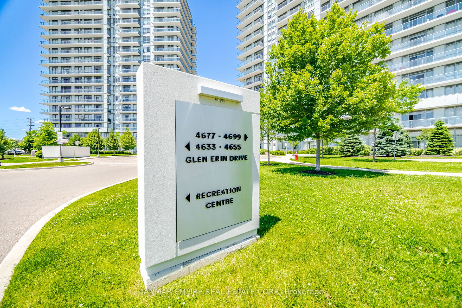 4699 Glen Erin Drive 310, Mississauga, ON L5M 2E5 photo 4