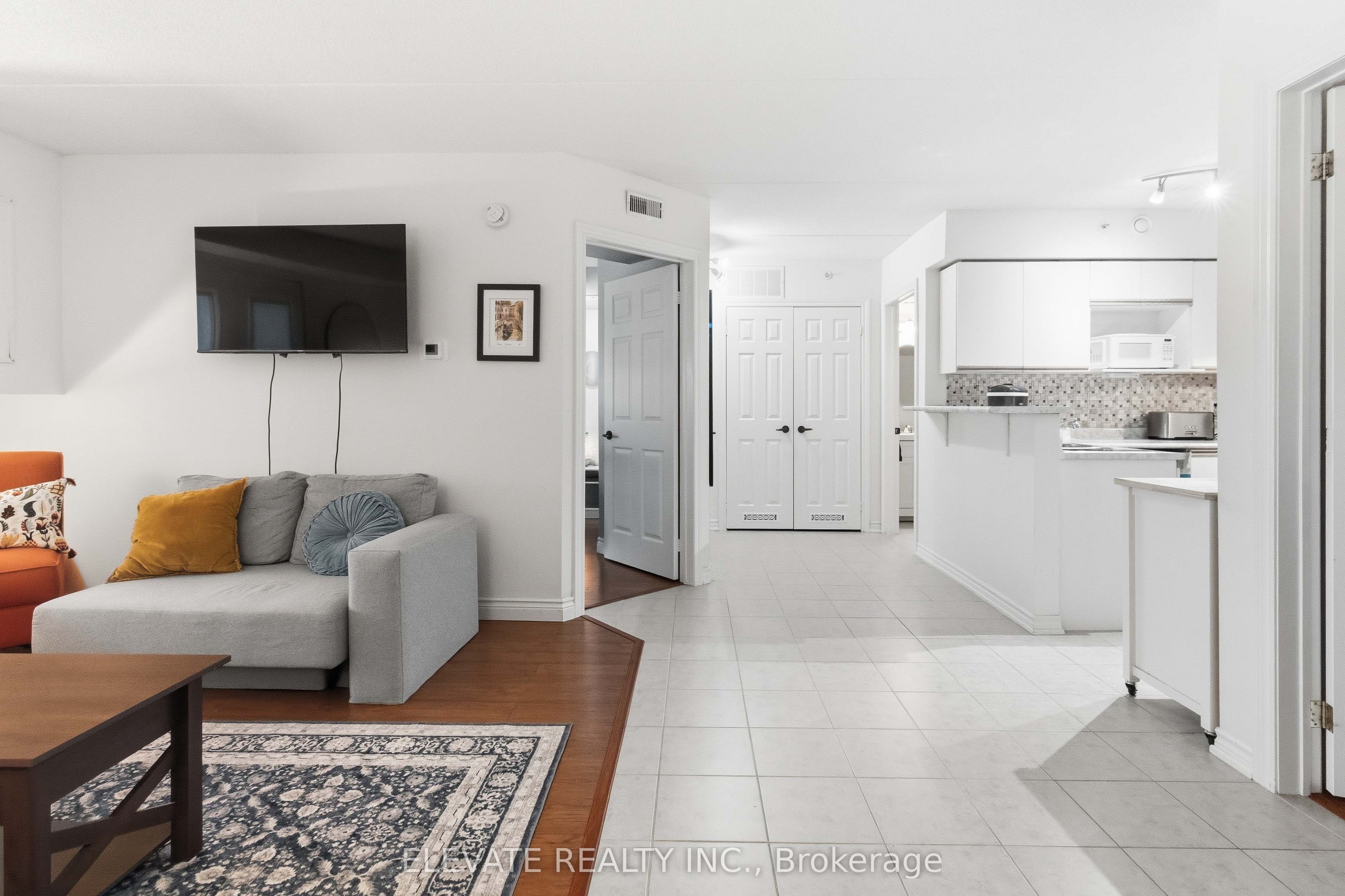 4013 KILMER Drive 306, Burlington, ON L7M 4M3 photo 5