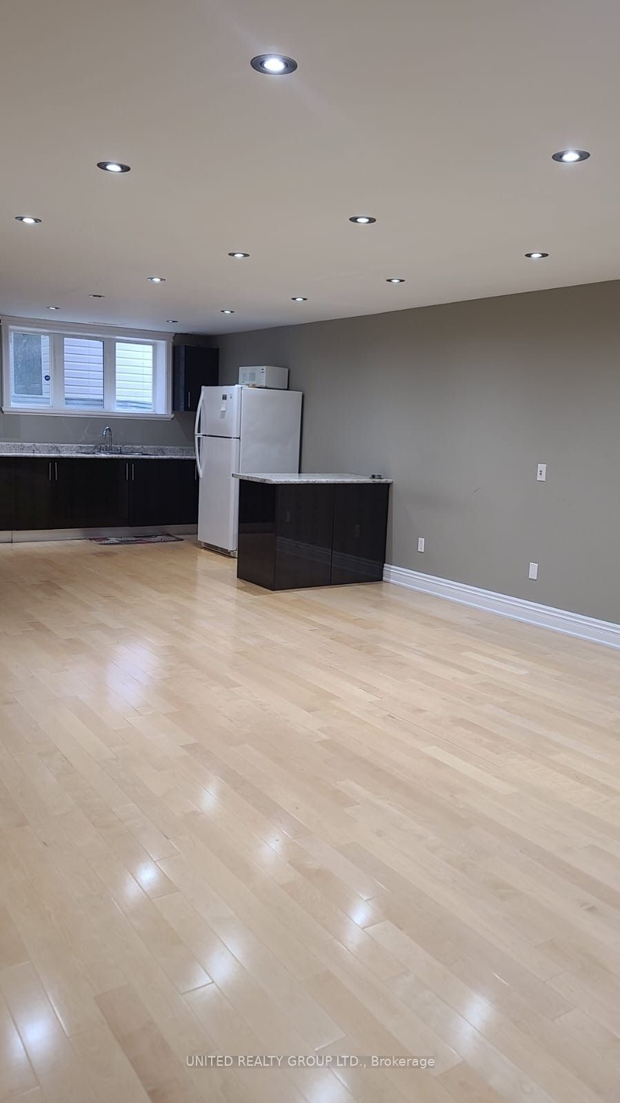 39 Treeline Boulevard Bsmt, Brampton, ON L6P 1E4 photo 3
