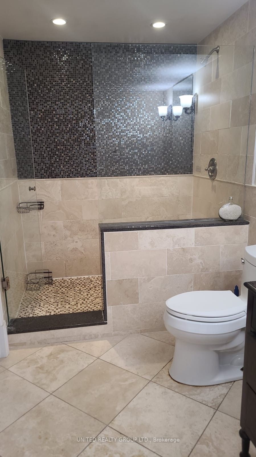 39 Treeline Boulevard Bsmt, Brampton, ON L6P 1E4 photo 5
