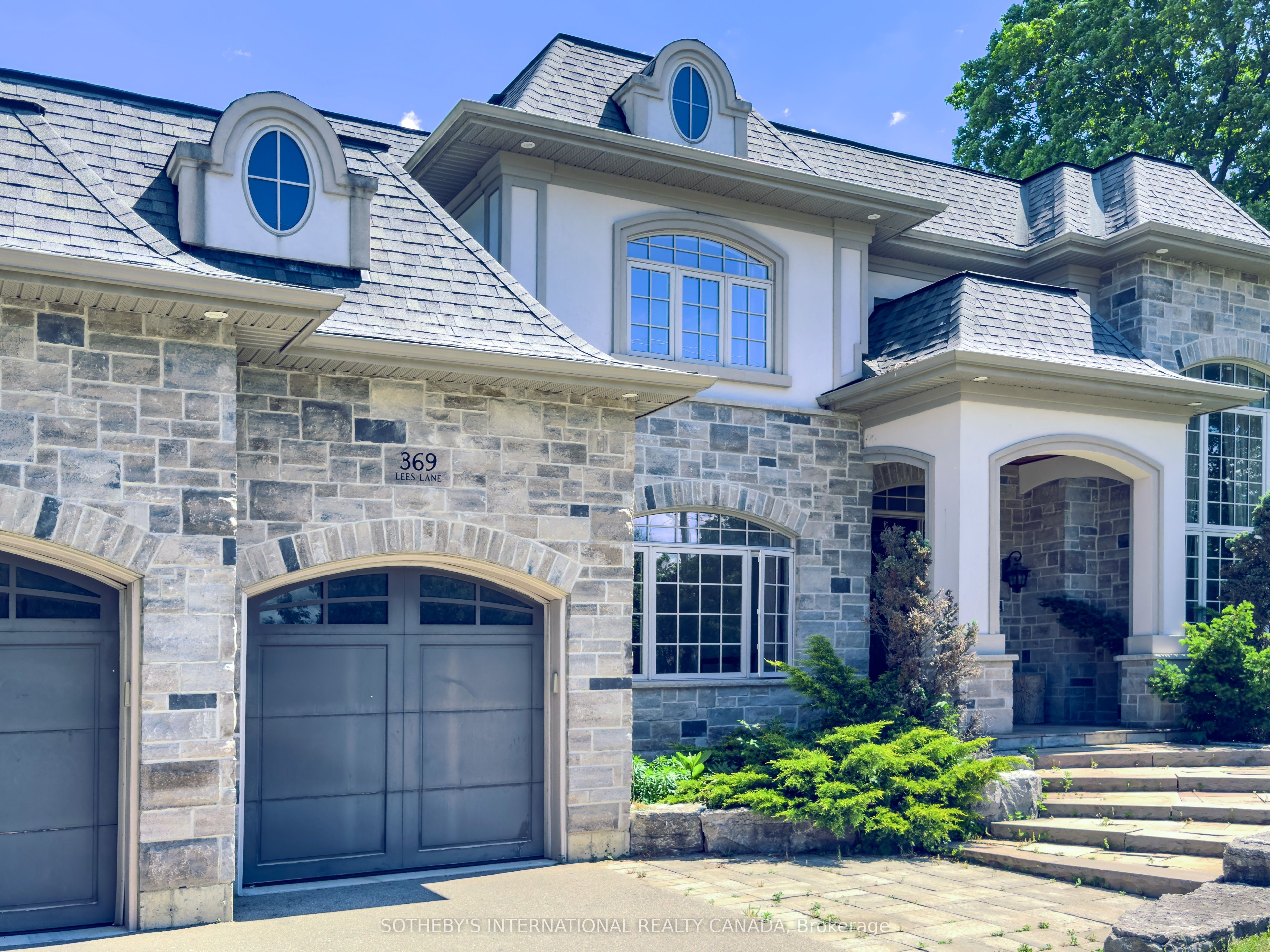 369 Lees Lane, Oakville, ON L6L 4S4 photo 4